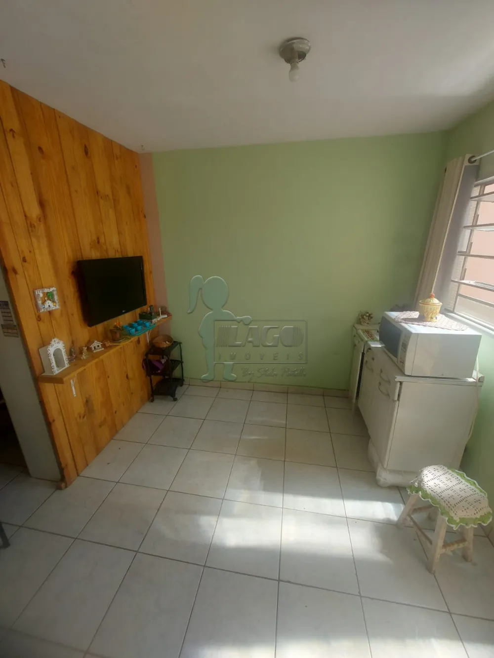 Comprar Casas / Padrão em Ribeirão Preto R$ 220.000,00 - Foto 1