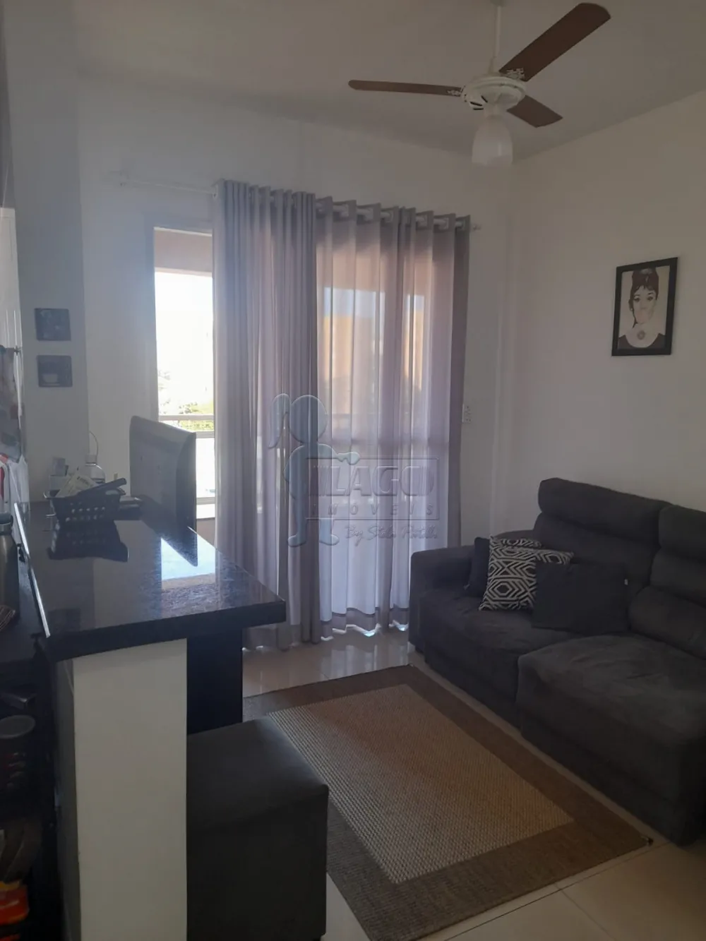 Comprar Apartamentos / Padrão em Ribeirão Preto R$ 300.000,00 - Foto 1