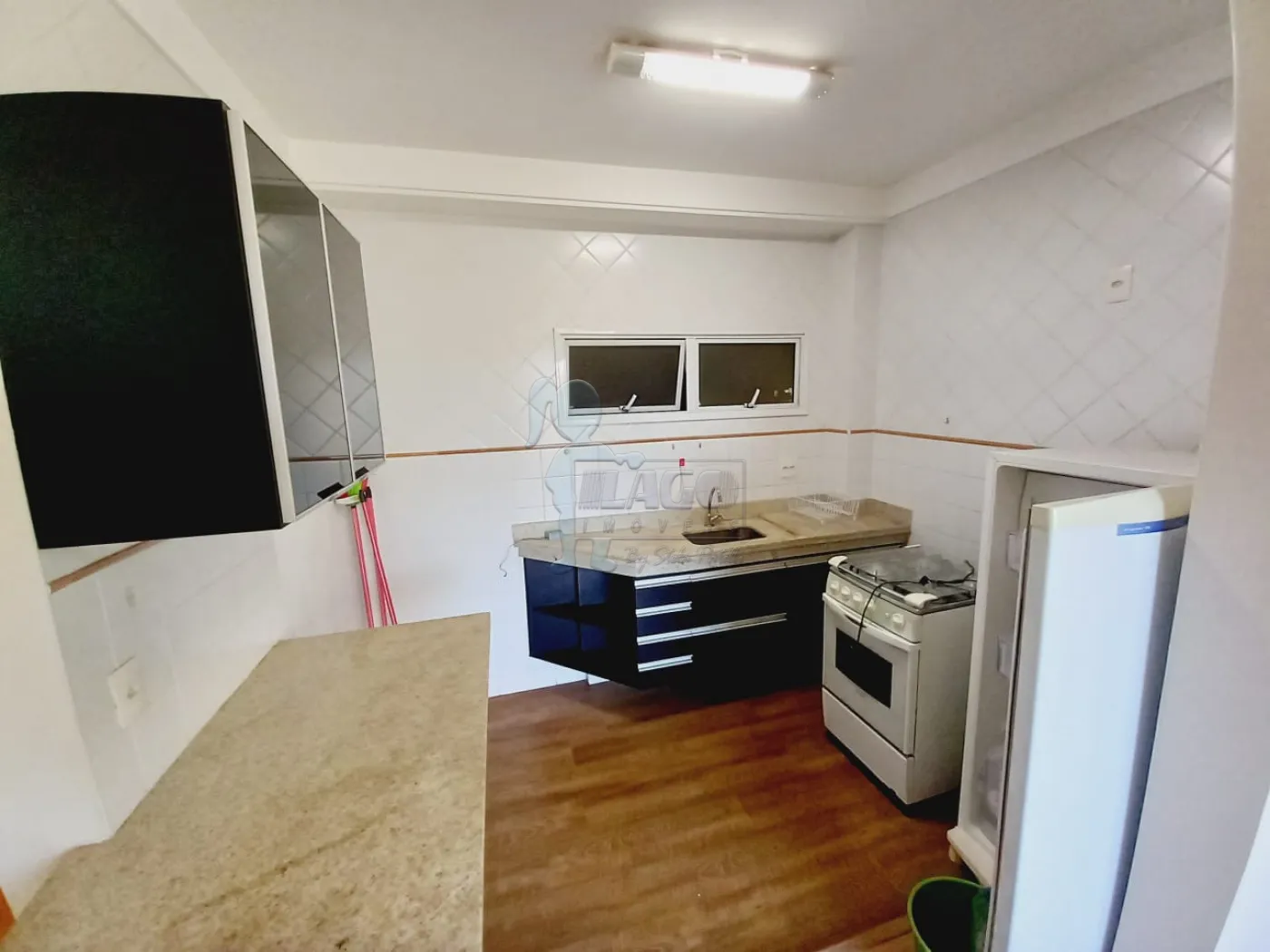 Alugar Apartamentos / Padrão em Ribeirão Preto R$ 1.550,00 - Foto 4