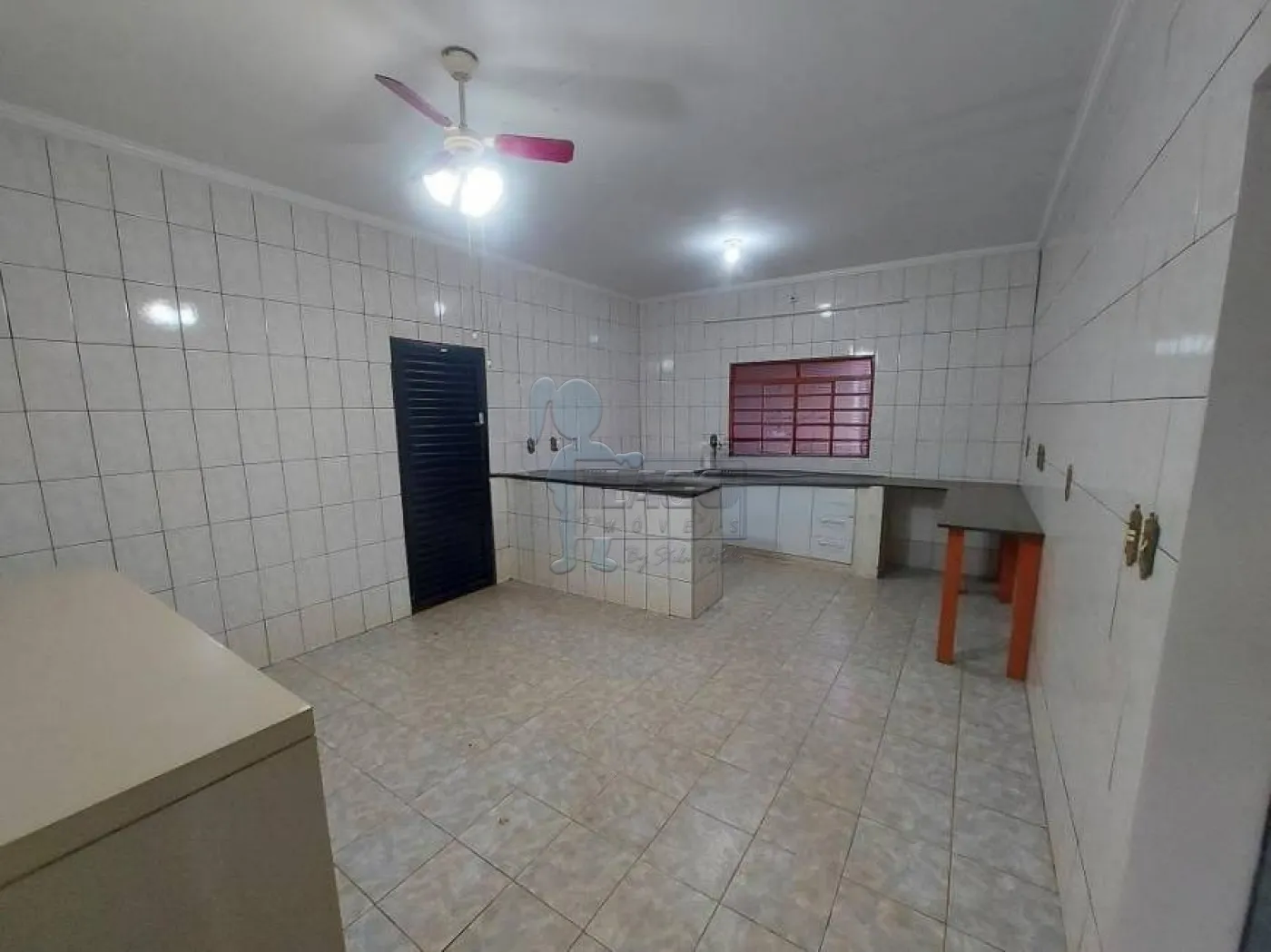 Alugar Casas / Padrão em Ribeirão Preto R$ 2.000,00 - Foto 6