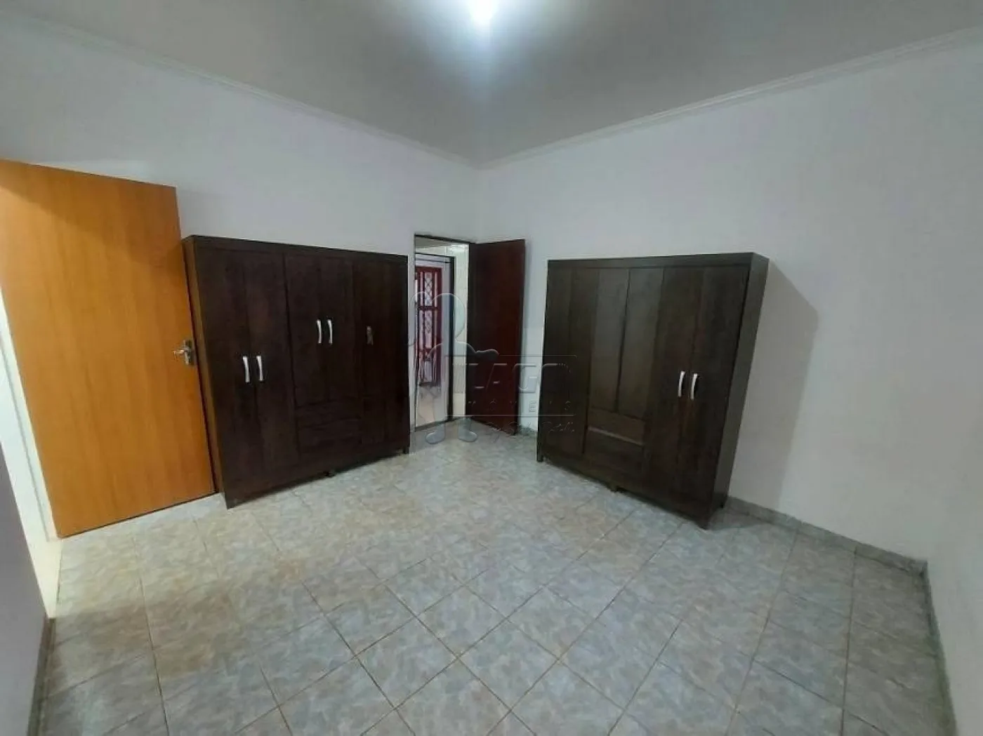 Alugar Casas / Padrão em Ribeirão Preto R$ 2.000,00 - Foto 15