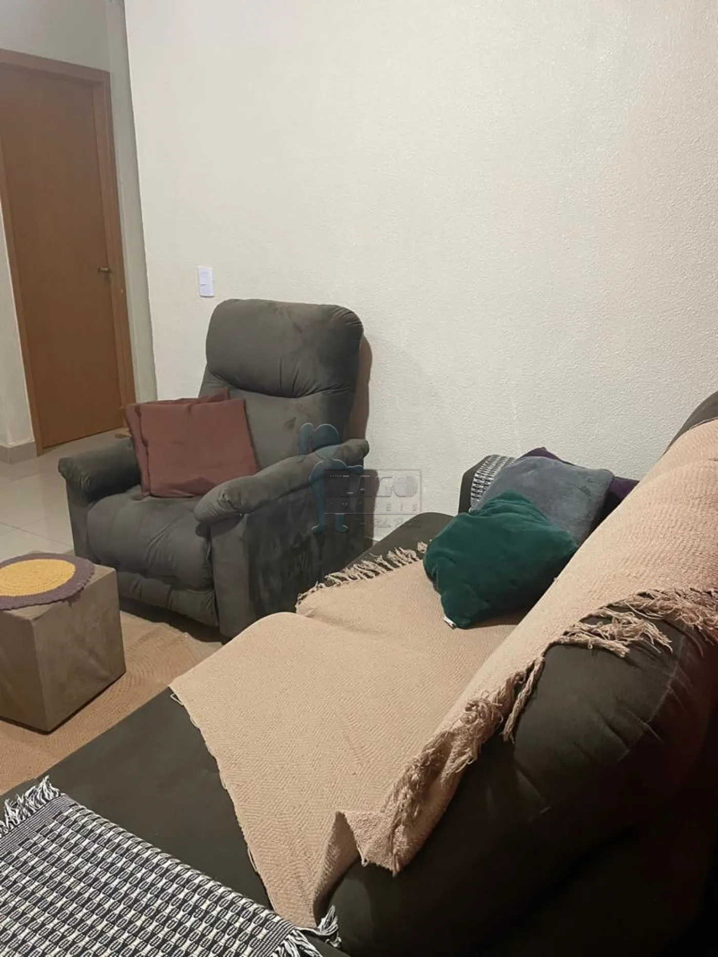 Comprar Apartamentos / Padrão em Ribeirão Preto R$ 180.000,00 - Foto 5