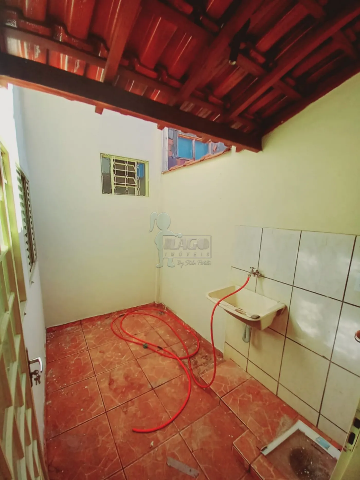 Alugar Casas / Padrão em Ribeirão Preto R$ 1.150,00 - Foto 12