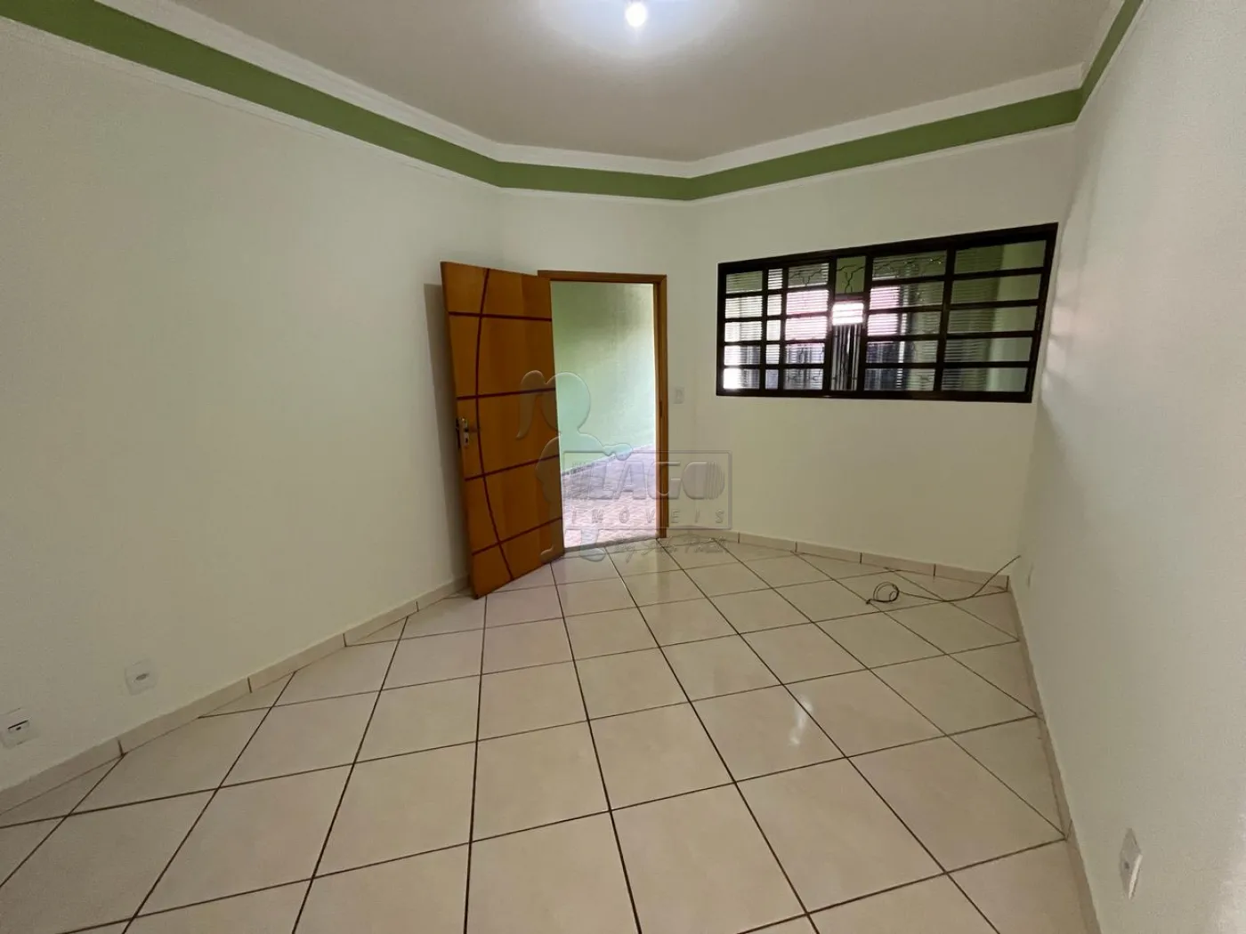 Comprar Casas / Padrão em Ribeirão Preto R$ 360.000,00 - Foto 3