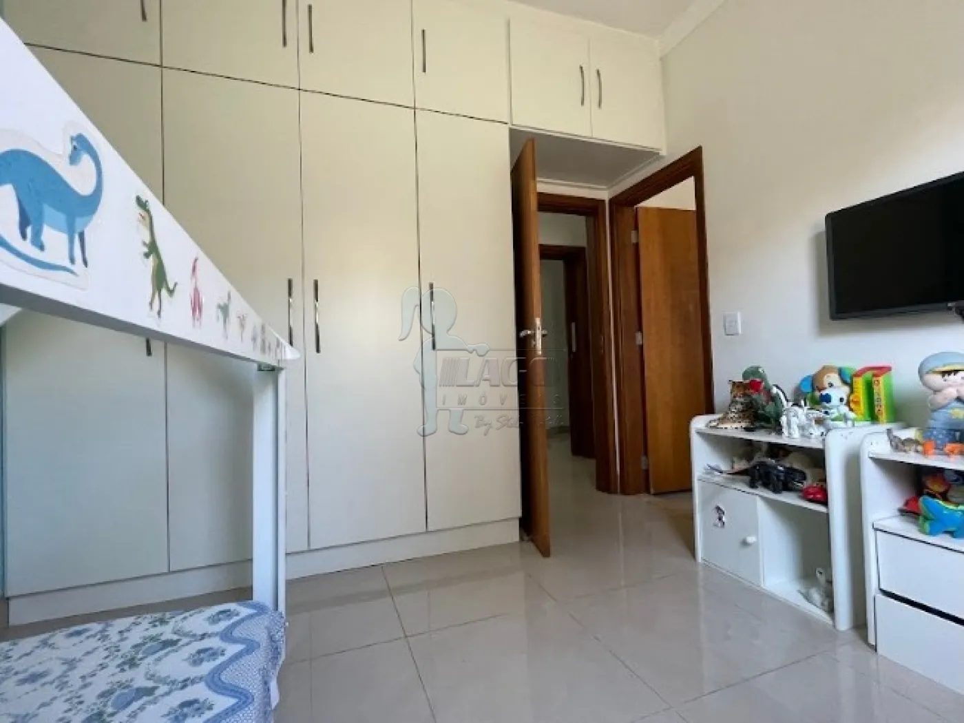 Comprar Casas / Padrão em Ribeirão Preto R$ 1.050.000,00 - Foto 7