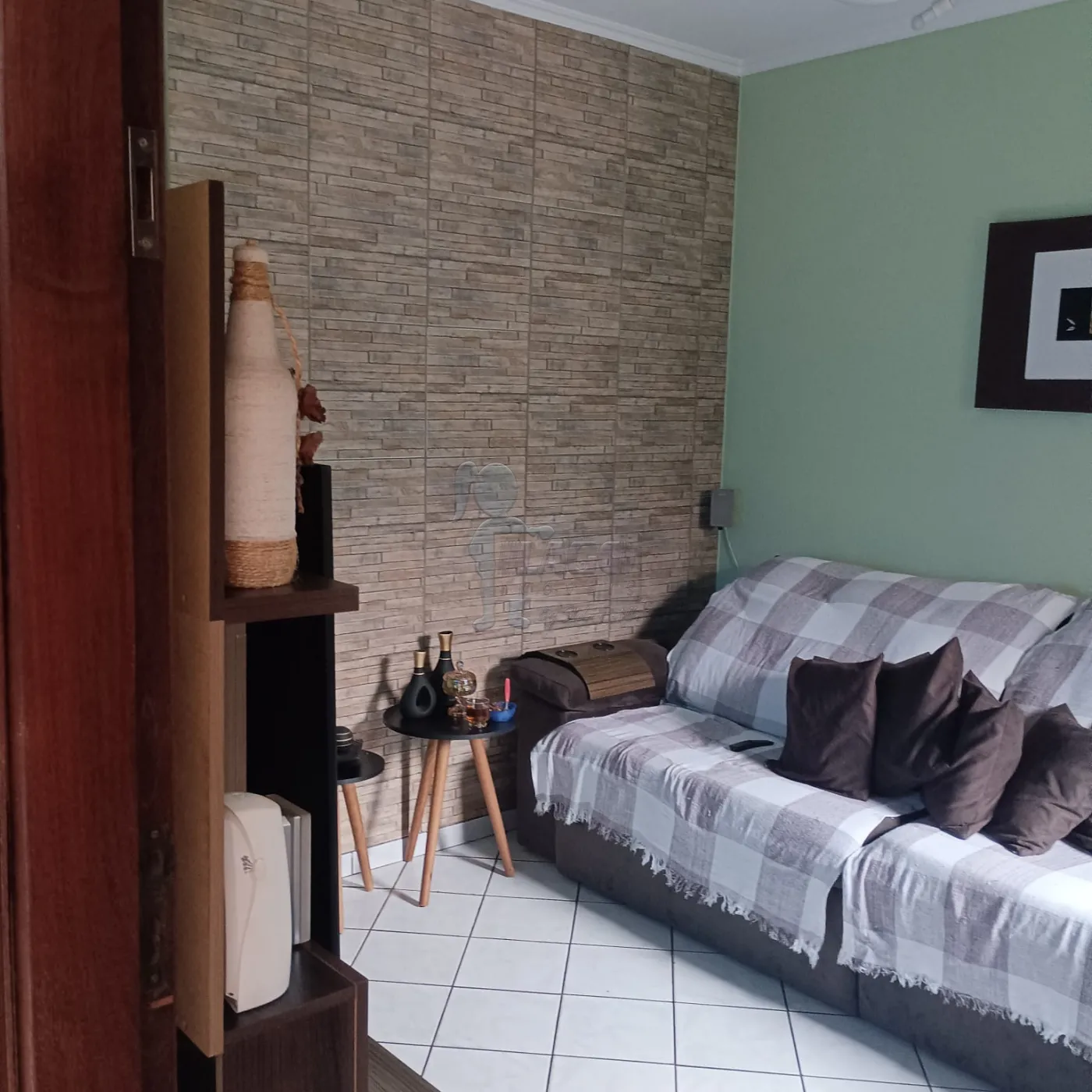 Comprar Casas / Padrão em Ribeirão Preto R$ 400.000,00 - Foto 7