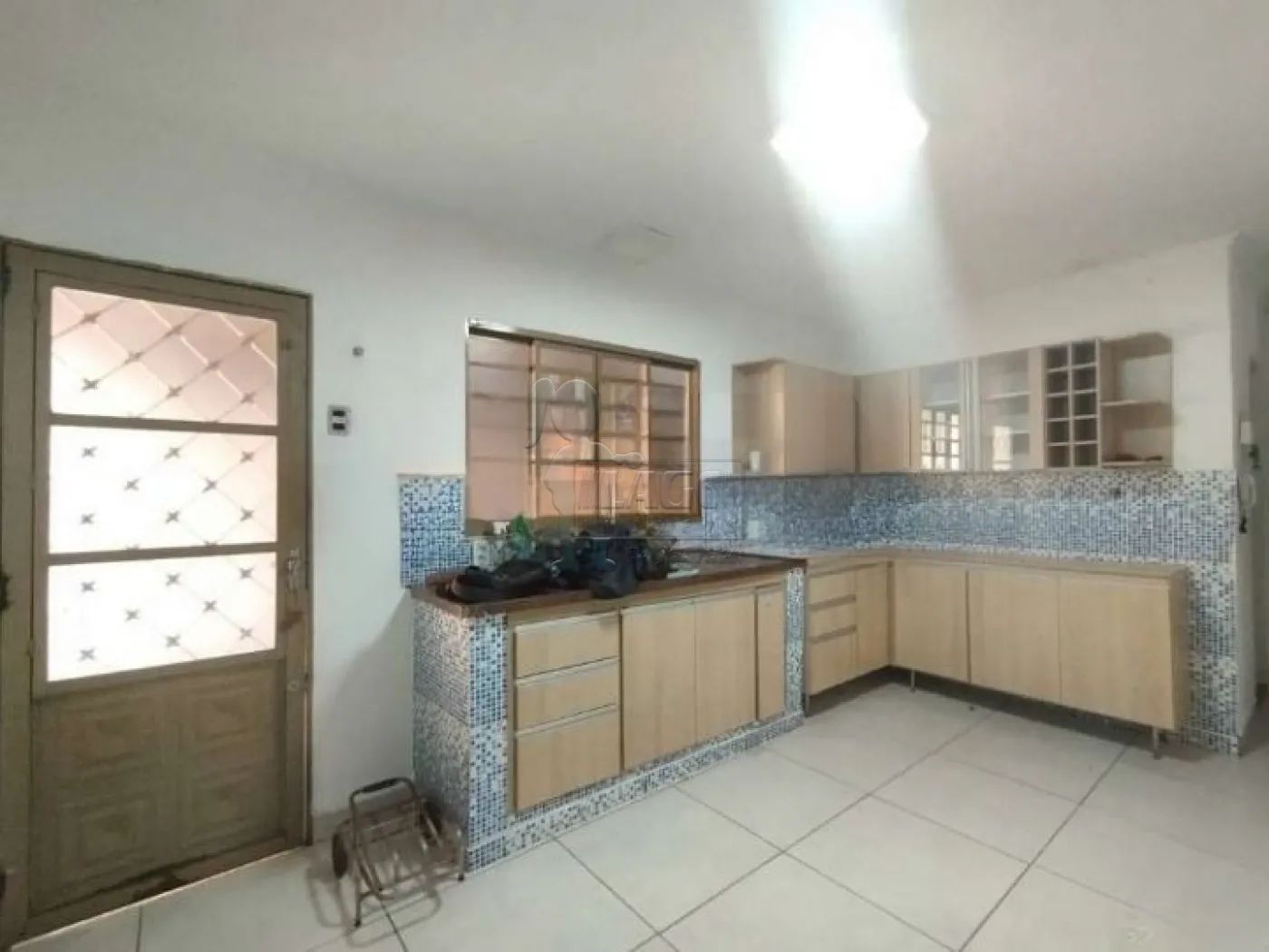 Comprar Casas / Padrão em Ribeirão Preto R$ 350.000,00 - Foto 5