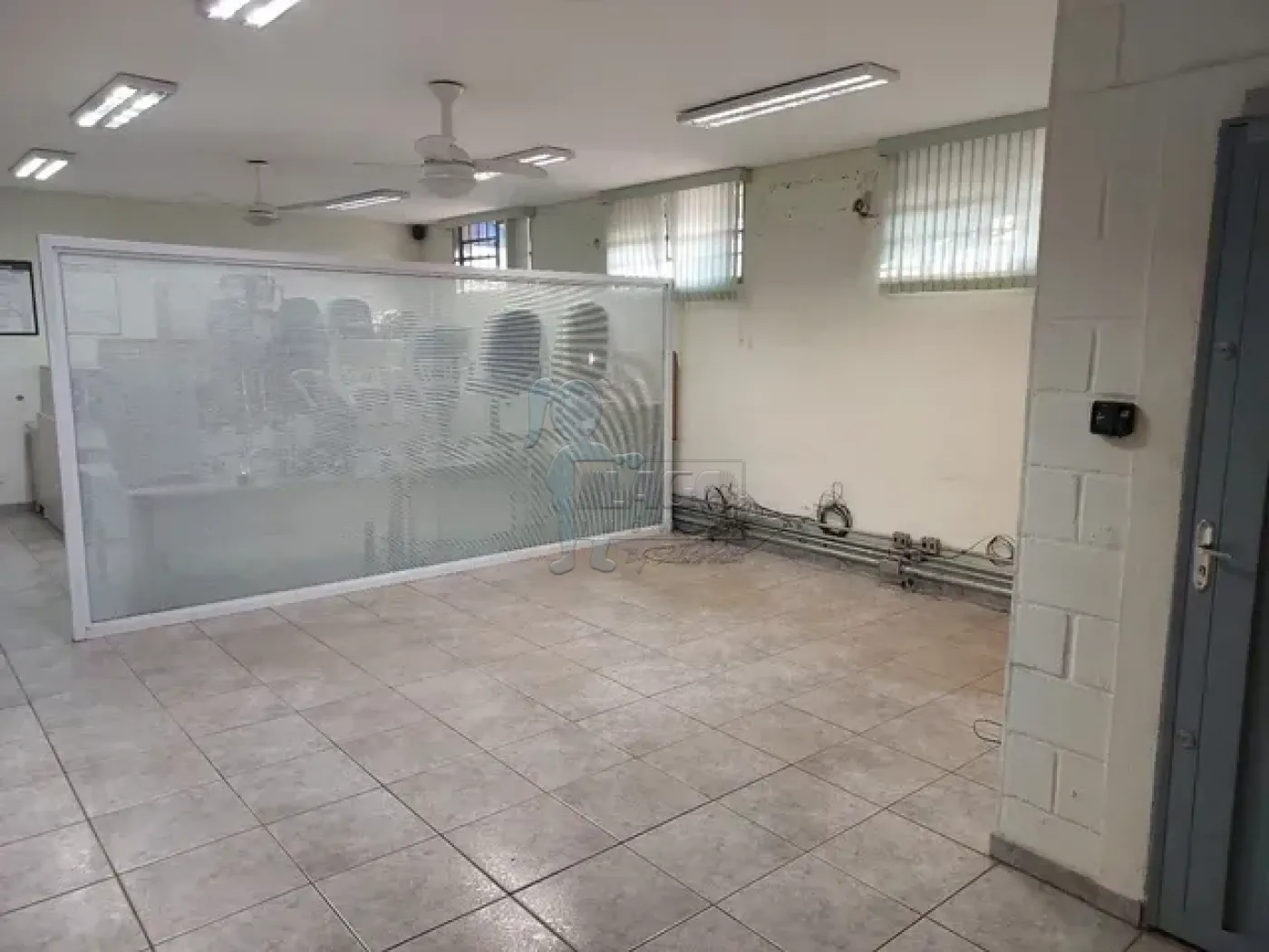 Alugar Comercial / Salão/Galpão/Armazém em Ribeirão Preto R$ 28.000,00 - Foto 8