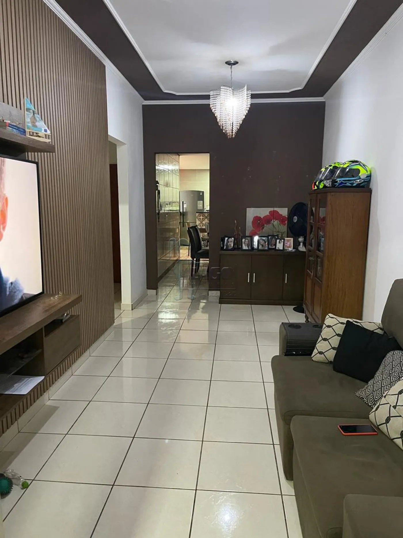 Comprar Casas / Padrão em Ribeirão Preto R$ 300.000,00 - Foto 4