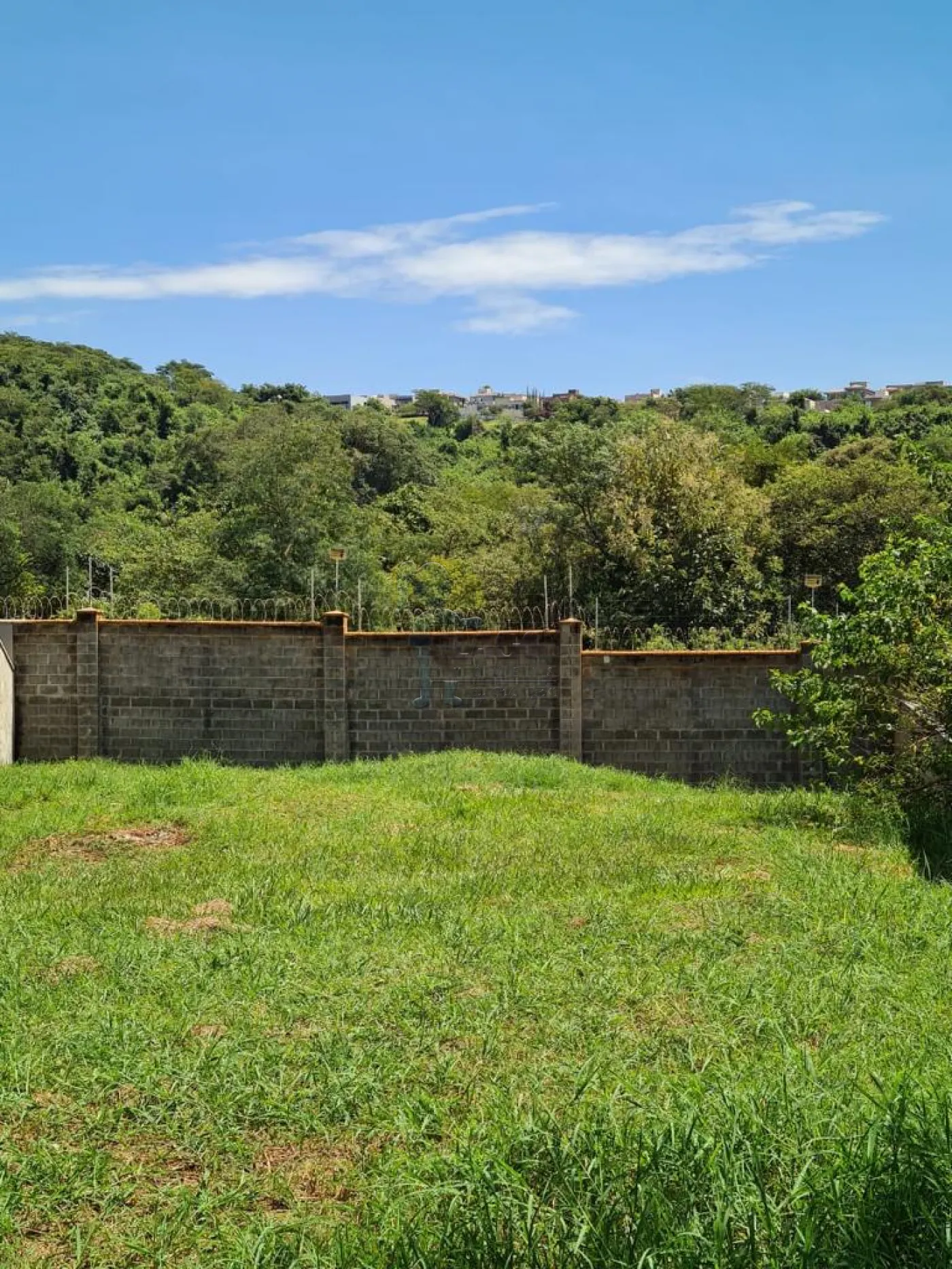 Comprar Terrenos / Condomínio em Bonfim Paulista R$ 830.000,00 - Foto 1