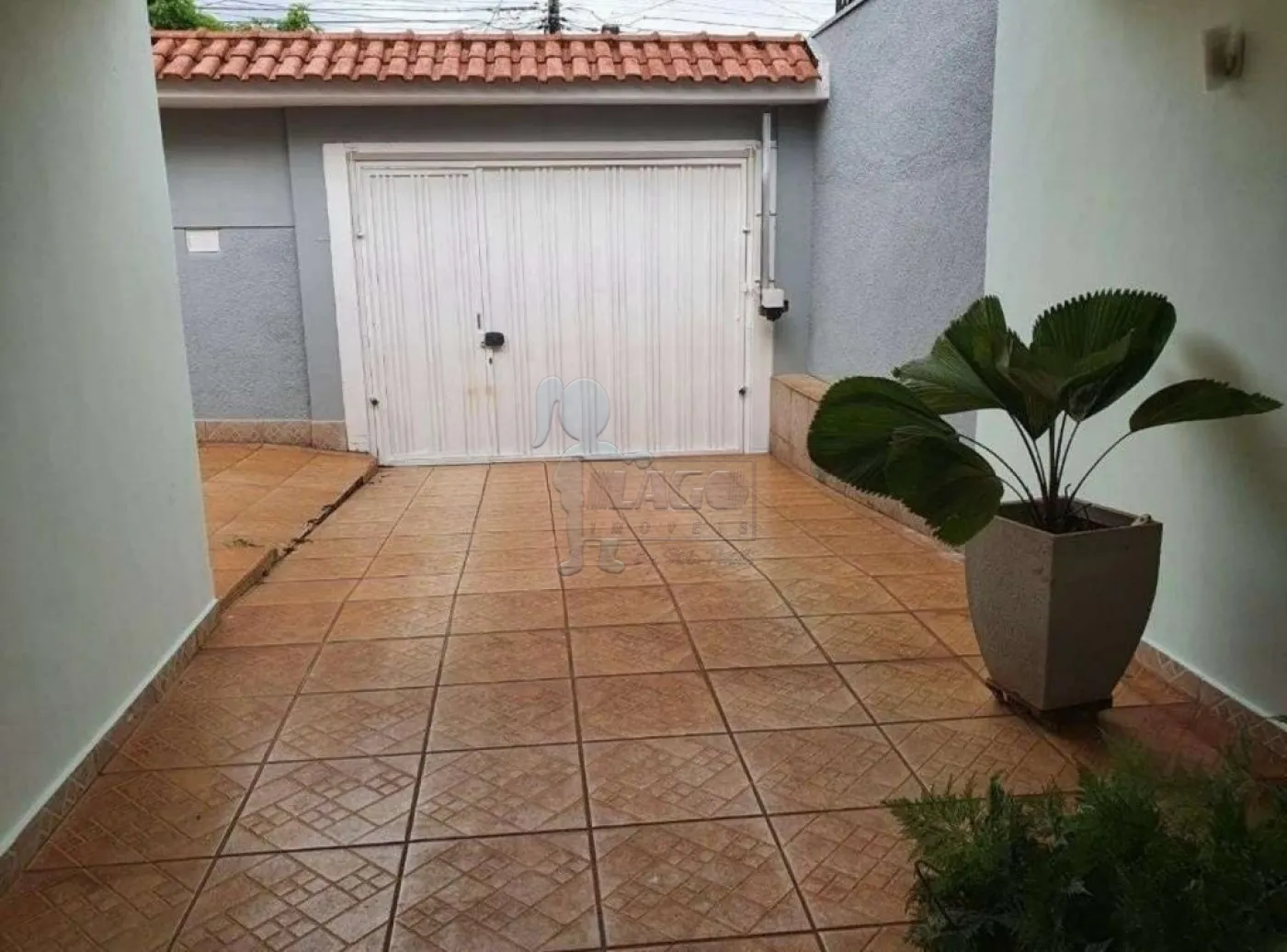 Comprar Casas / Padrão em Ribeirão Preto R$ 360.000,00 - Foto 3