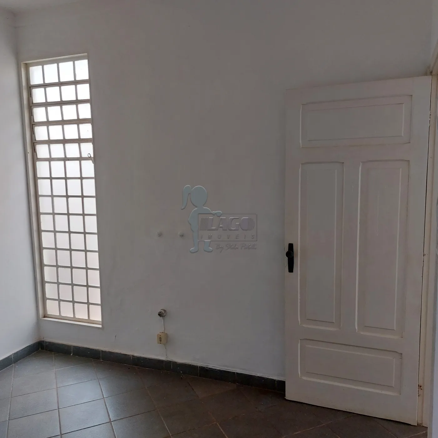 Comprar Casas / Padrão em Ribeirão Preto R$ 318.000,00 - Foto 3