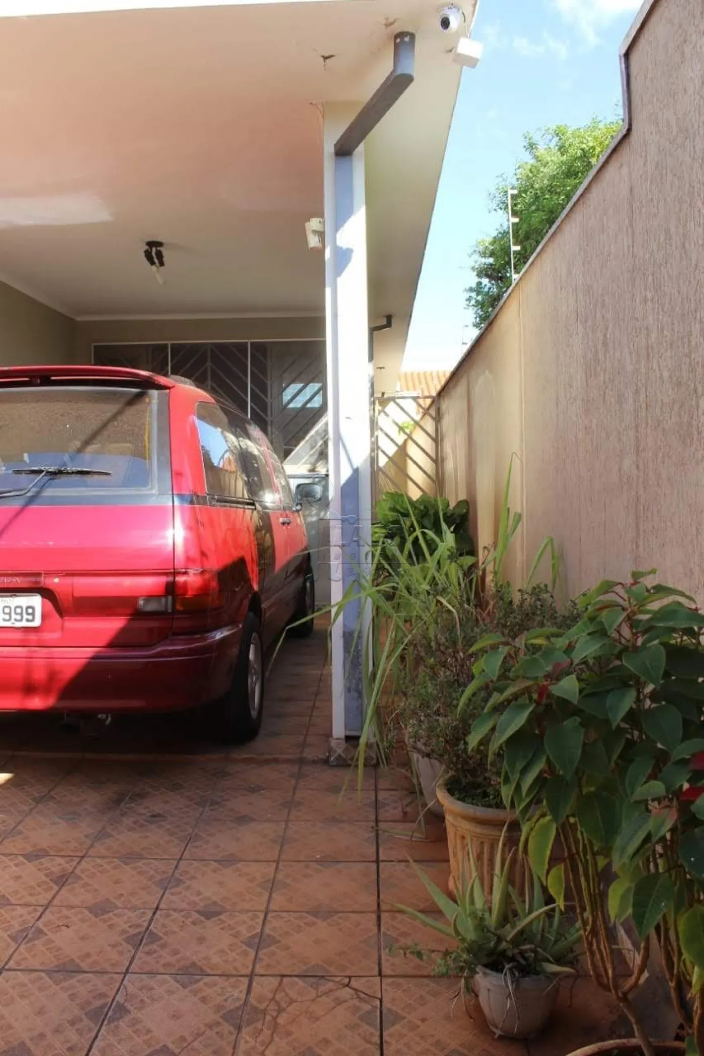 Comprar Casas / Padrão em Ribeirão Preto R$ 680.000,00 - Foto 2