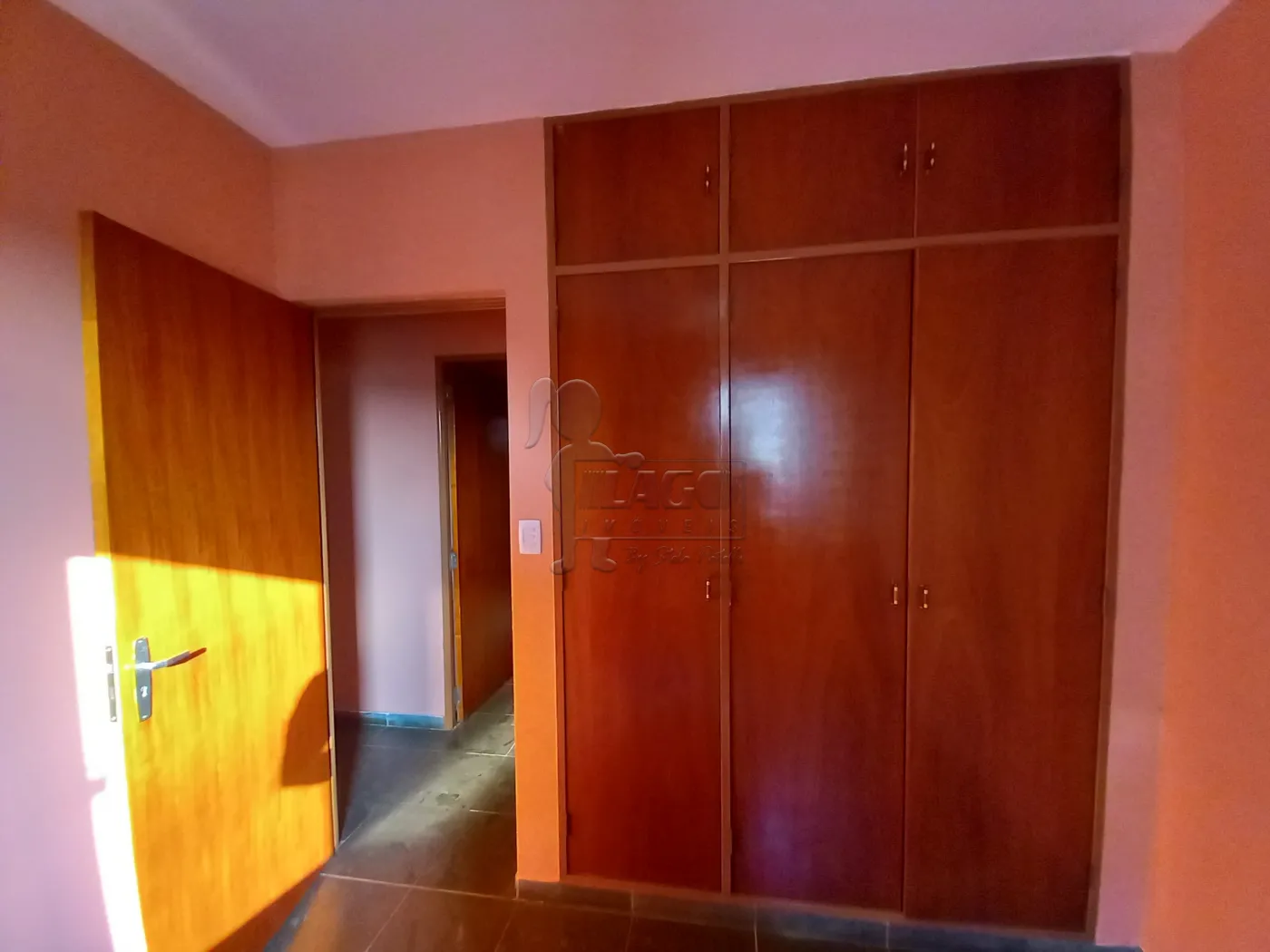 Alugar Apartamentos / Padrão em Ribeirão Preto R$ 1.300,00 - Foto 13