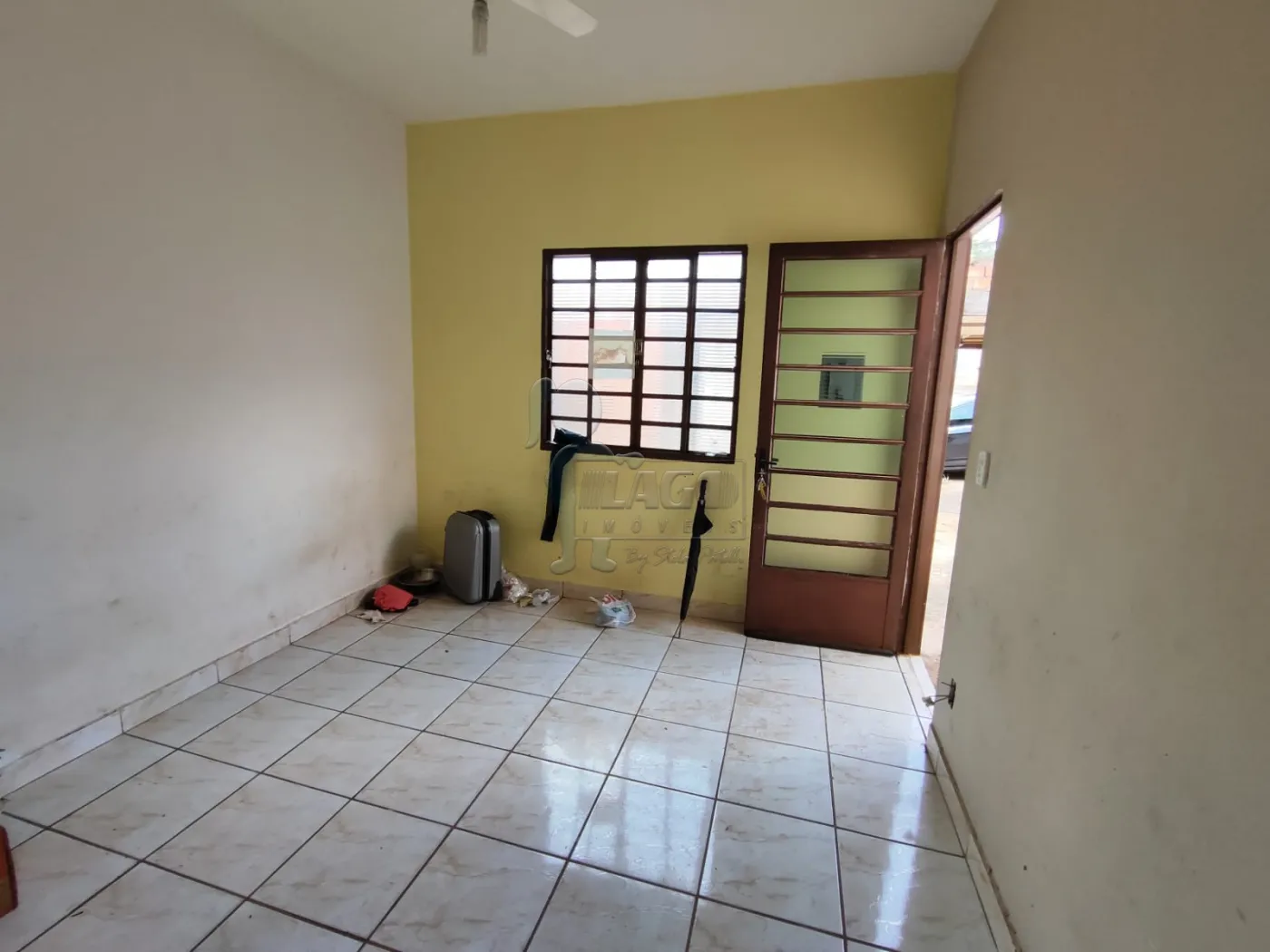 Comprar Casas / Padrão em Ribeirão Preto R$ 235.000,00 - Foto 2