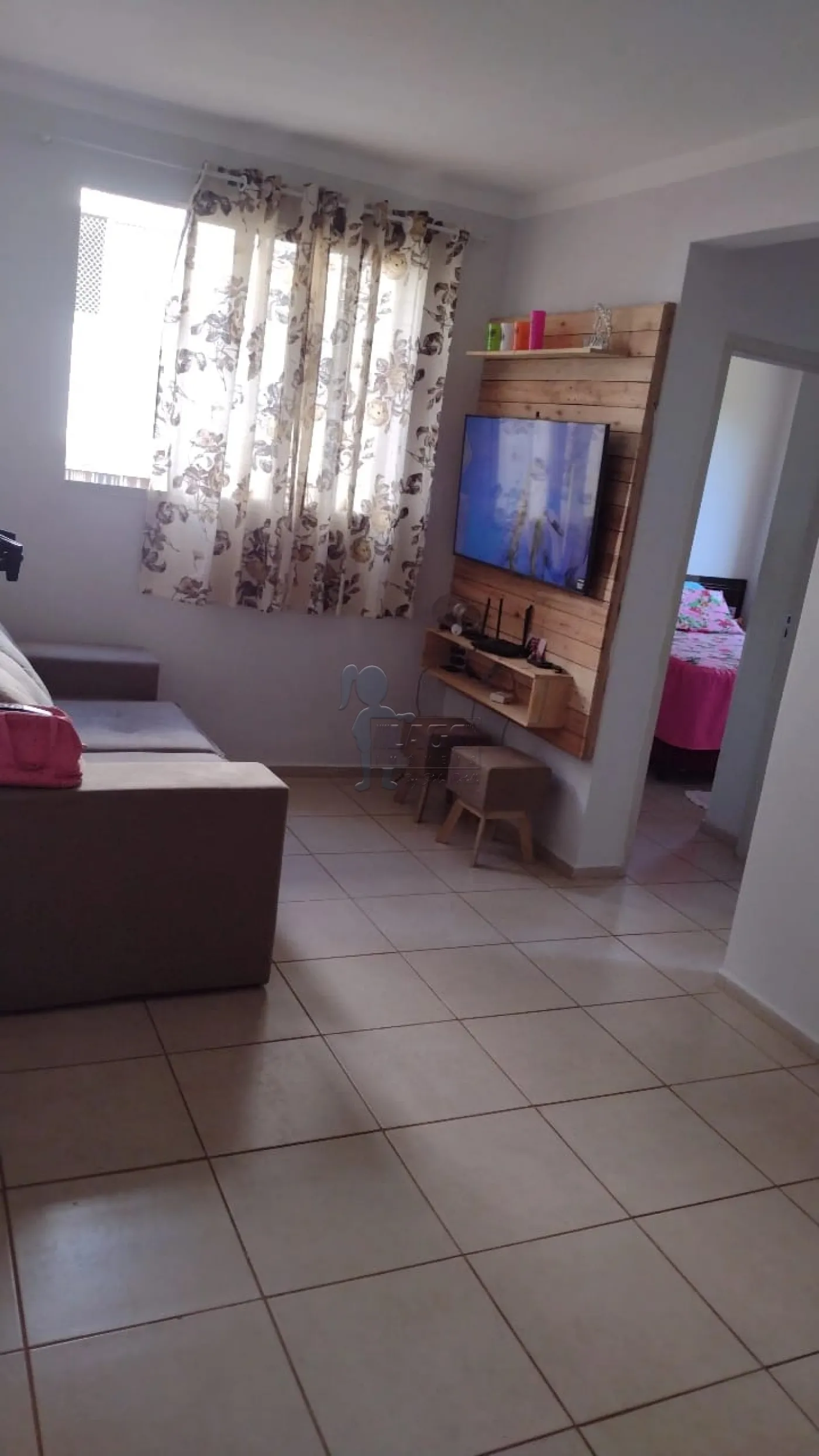 Comprar Apartamentos / Padrão em Ribeirão Preto R$ 215.000,00 - Foto 1