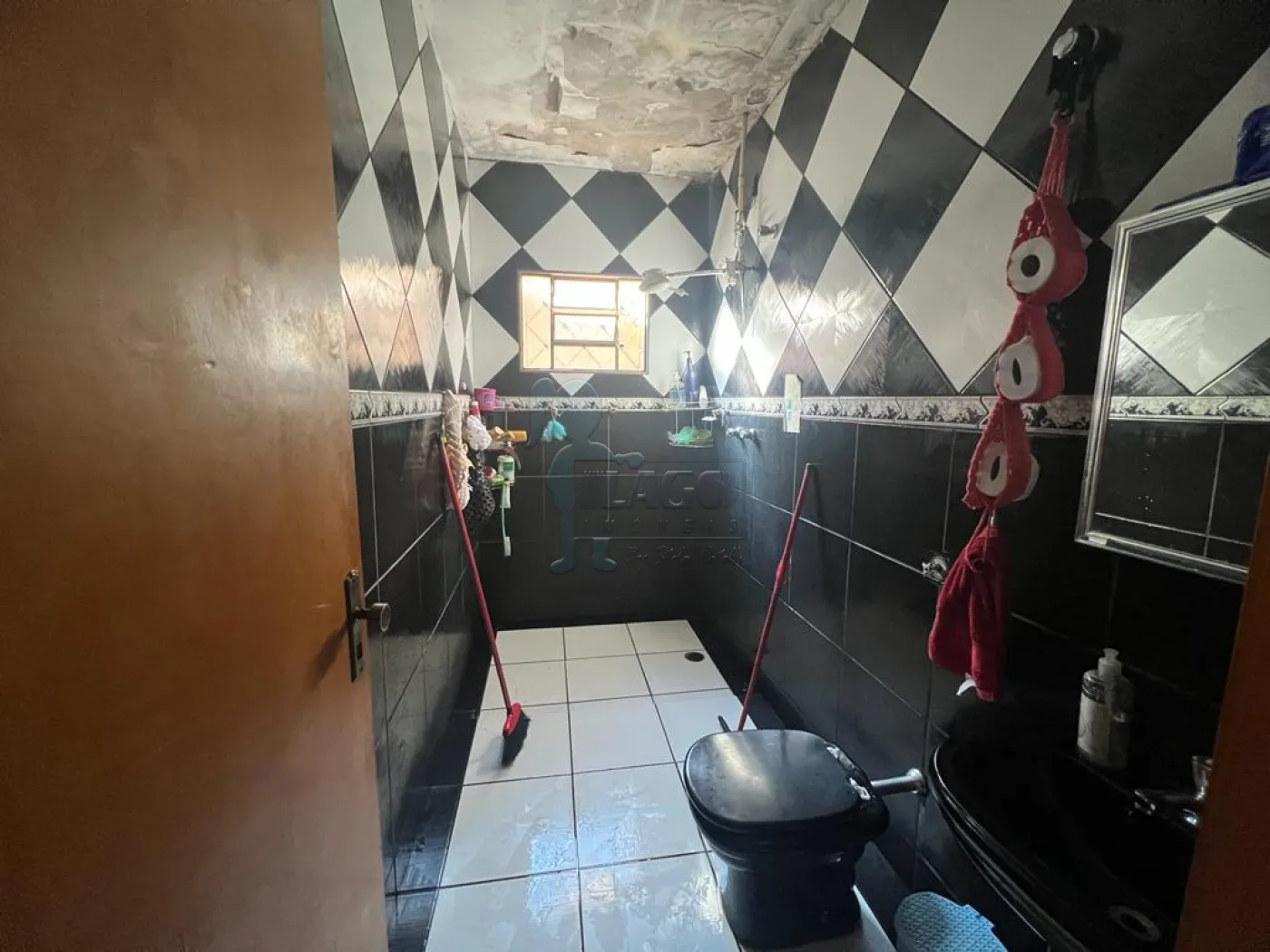 Comprar Casas / Padrão em Ribeirão Preto R$ 240.000,00 - Foto 5