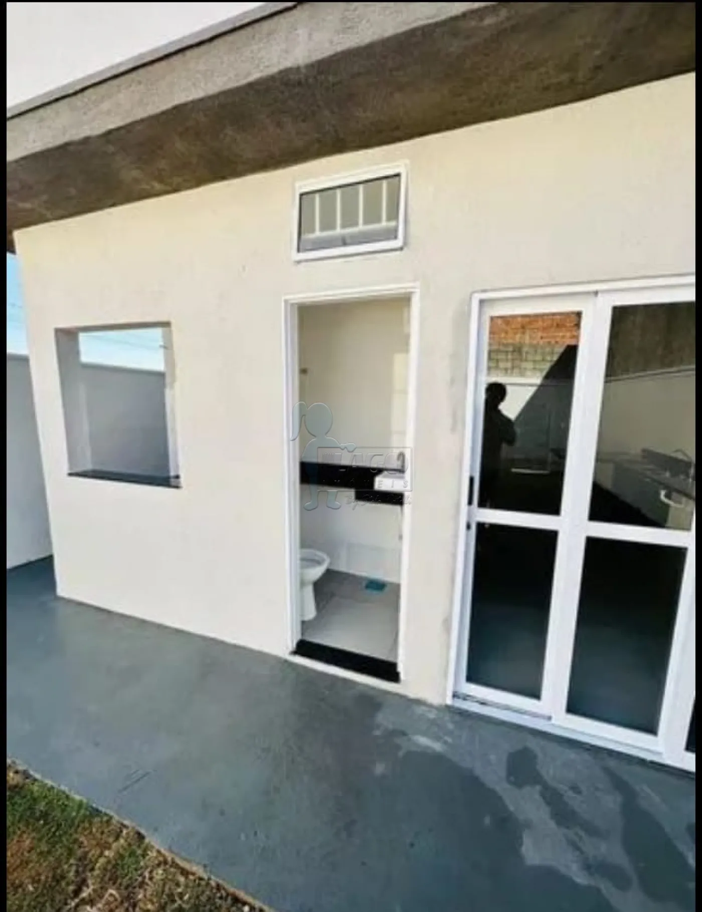 Comprar Casas / Padrão em Ribeirão Preto R$ 350.000,00 - Foto 1