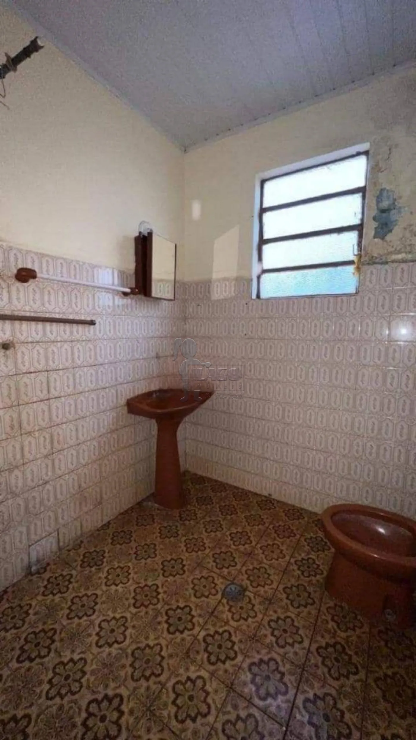 Comprar Casas / Padrão em Ribeirão Preto R$ 240.000,00 - Foto 3