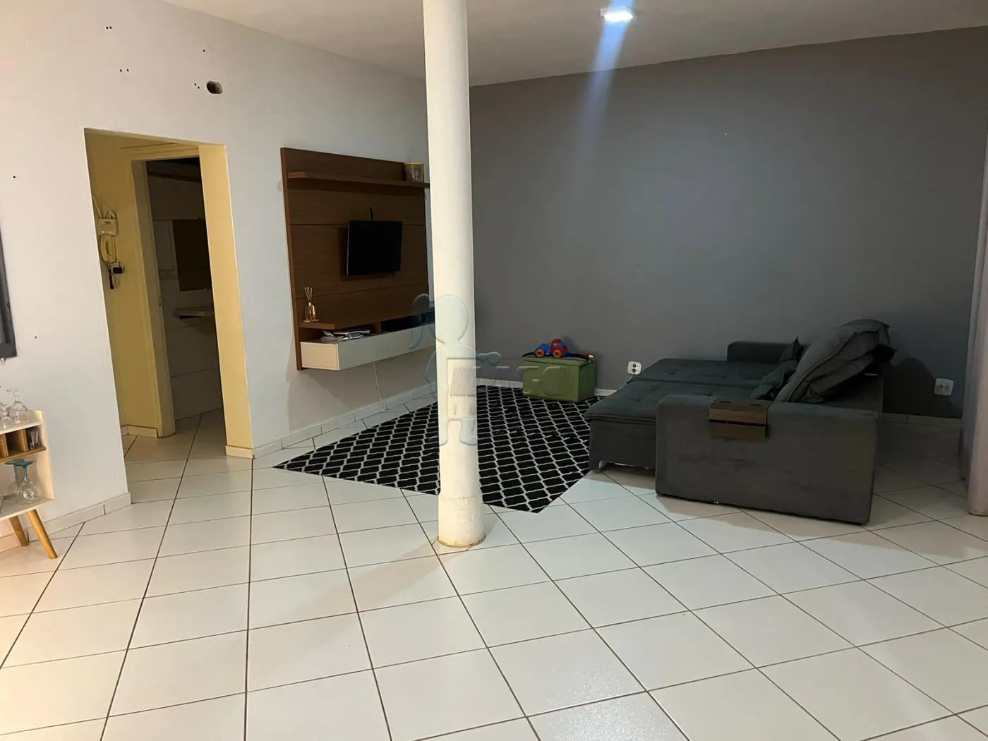 Comprar Casas / Padrão em Ribeirão Preto R$ 424.000,00 - Foto 1