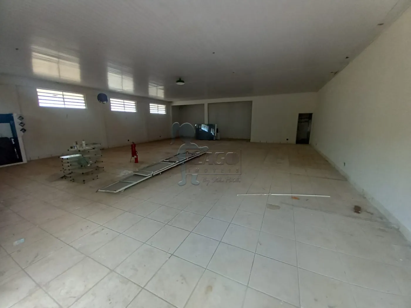 Alugar Comercial / Salão/Galpão/Armazém em Ribeirão Preto R$ 3.300,00 - Foto 1