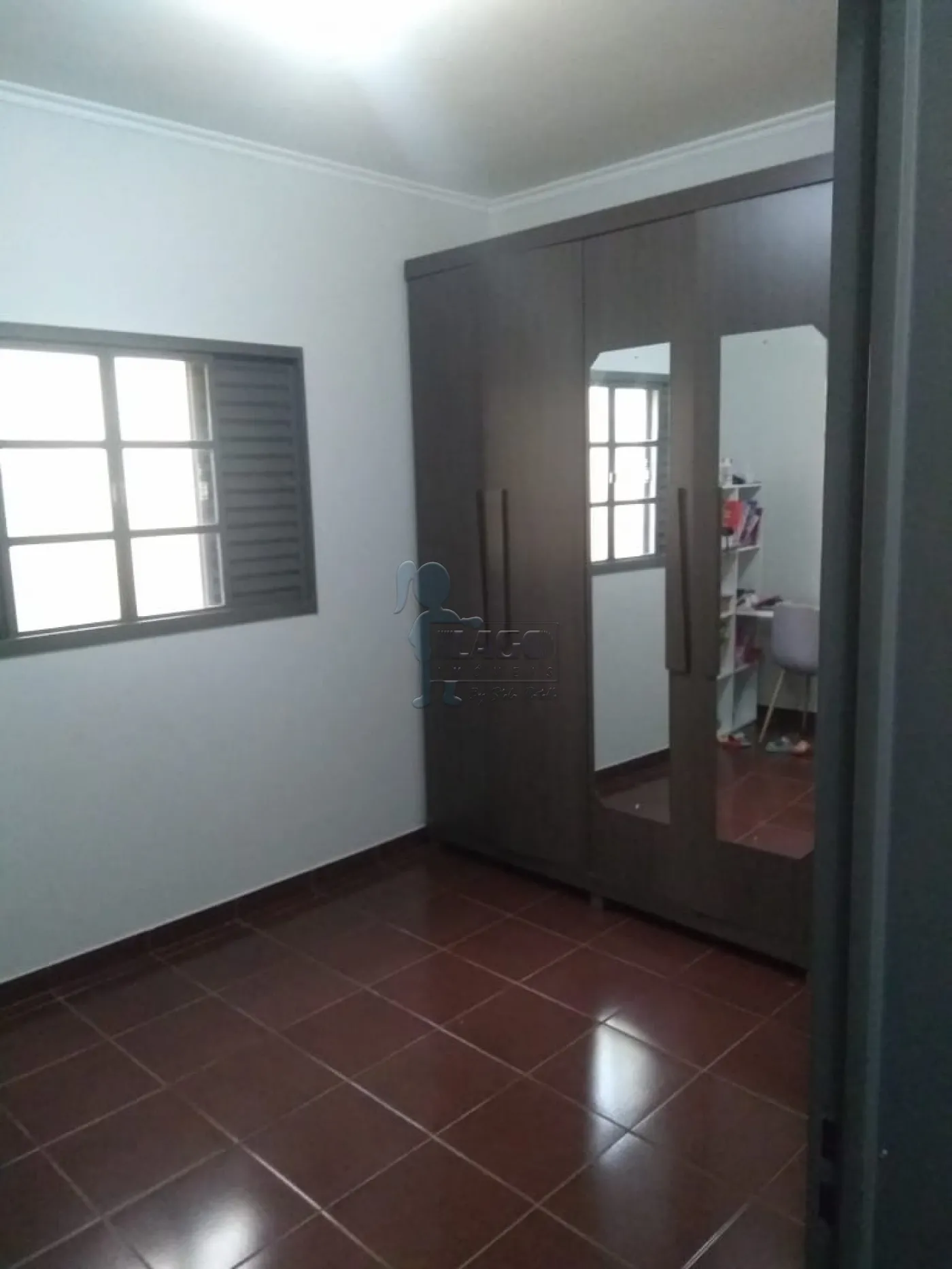 Comprar Casas / Padrão em Ribeirão Preto R$ 299.000,00 - Foto 3
