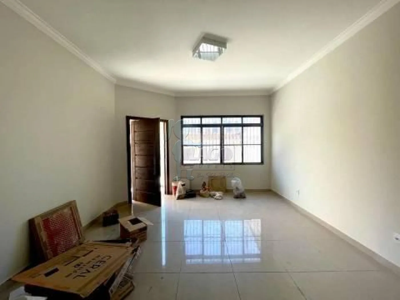 Alugar Casas / Padrão em Ribeirão Preto R$ 2.800,00 - Foto 1