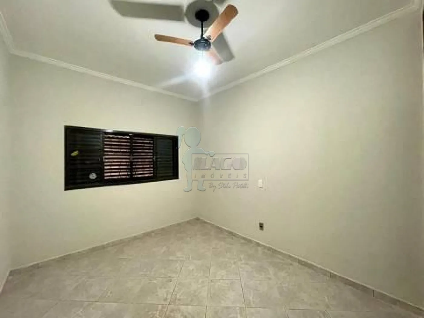 Alugar Casas / Padrão em Ribeirão Preto R$ 2.800,00 - Foto 3