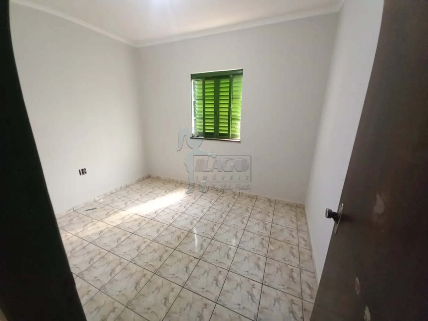 Alugar Casas / Padrão em Ribeirão Preto R$ 1.000,00 - Foto 3