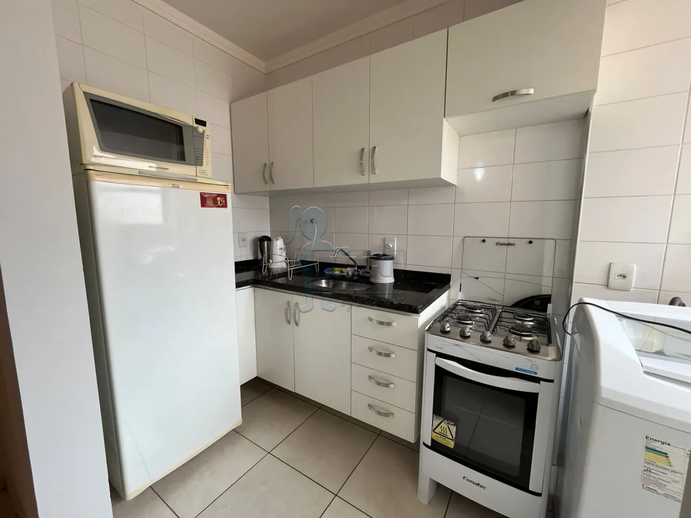 Alugar Apartamentos / Padrão em Ribeirão Preto R$ 1.200,00 - Foto 5