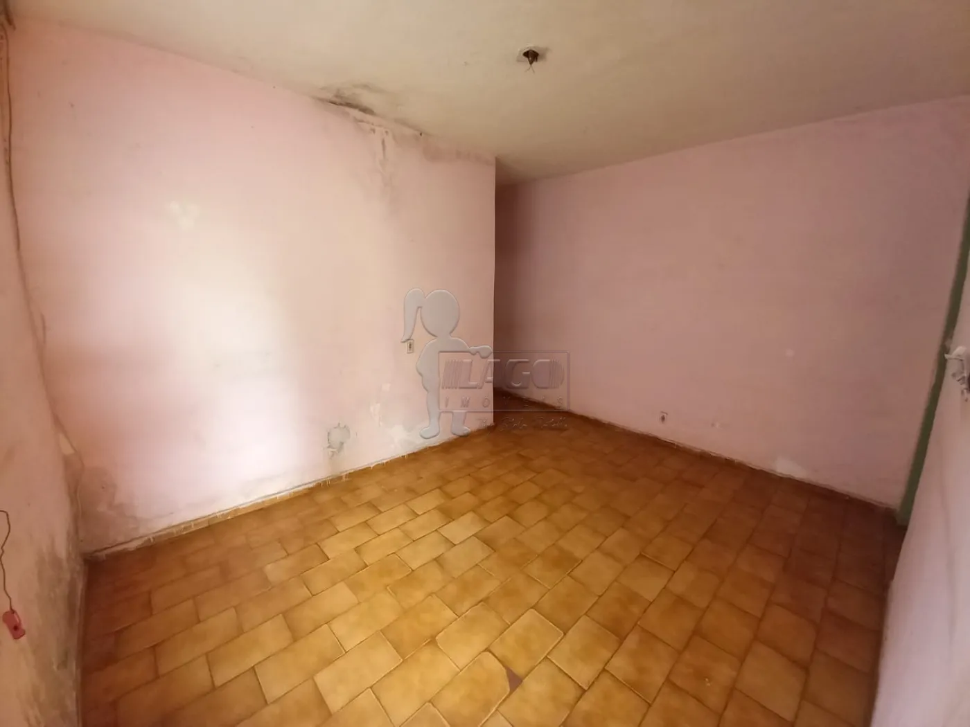 Comprar Casas / Padrão em Ribeirão Preto R$ 235.000,00 - Foto 3