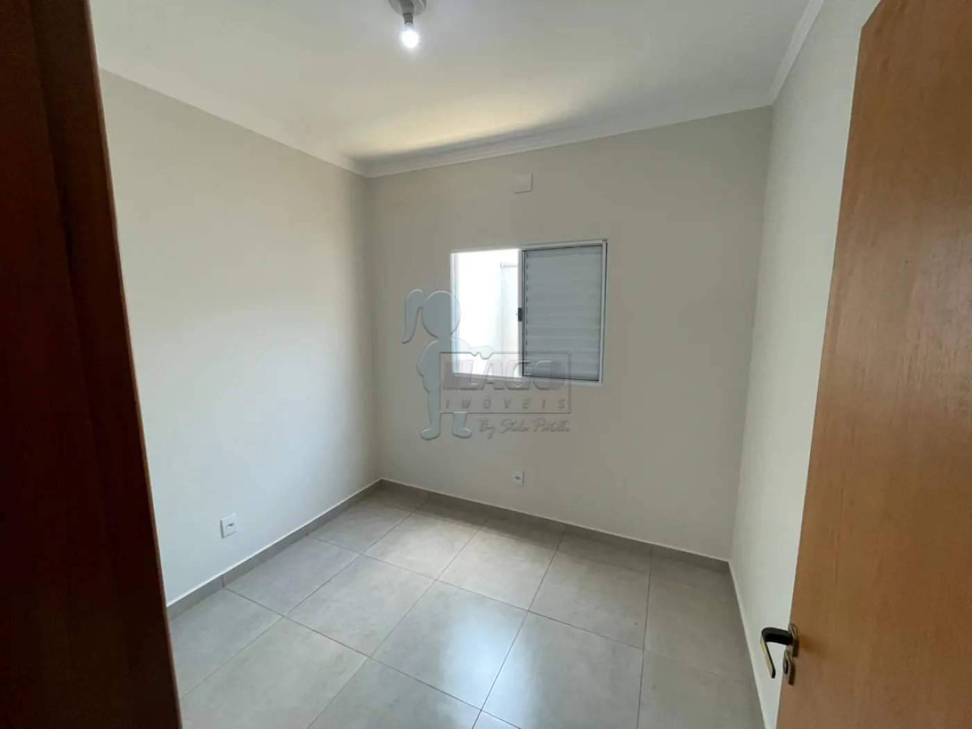 Comprar Casas / Padrão em Ribeirão Preto R$ 220.000,00 - Foto 5