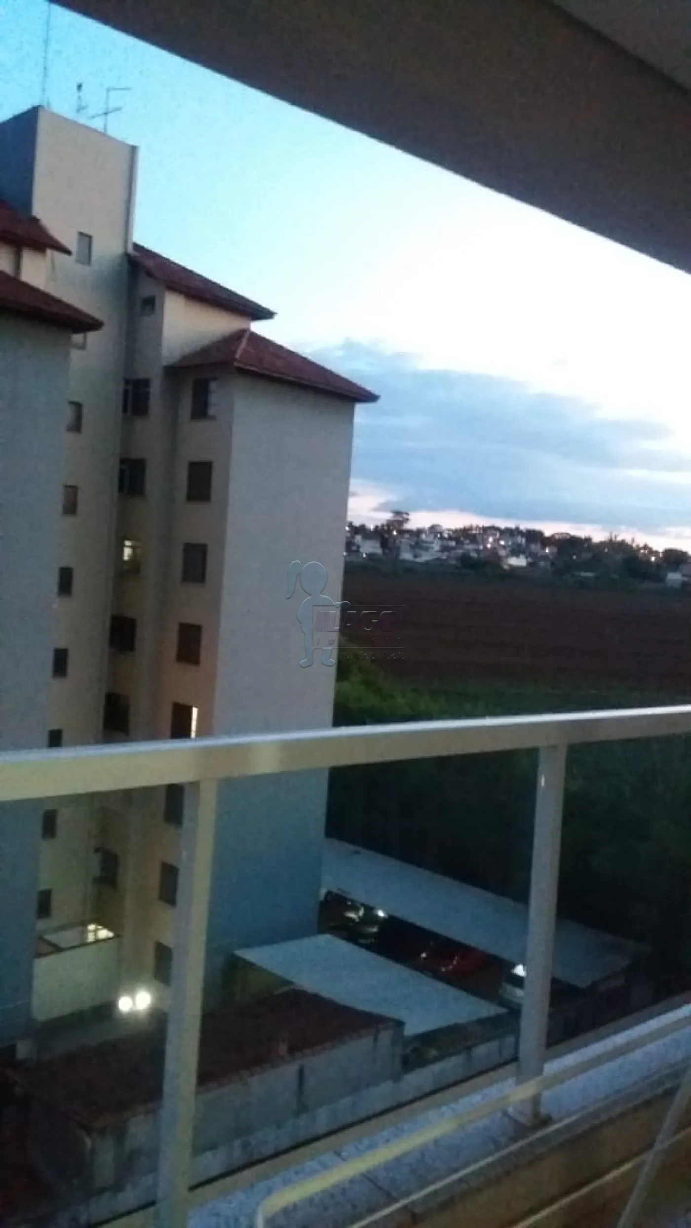 Comprar Apartamentos / Padrão em Ribeirão Preto R$ 240.000,00 - Foto 2