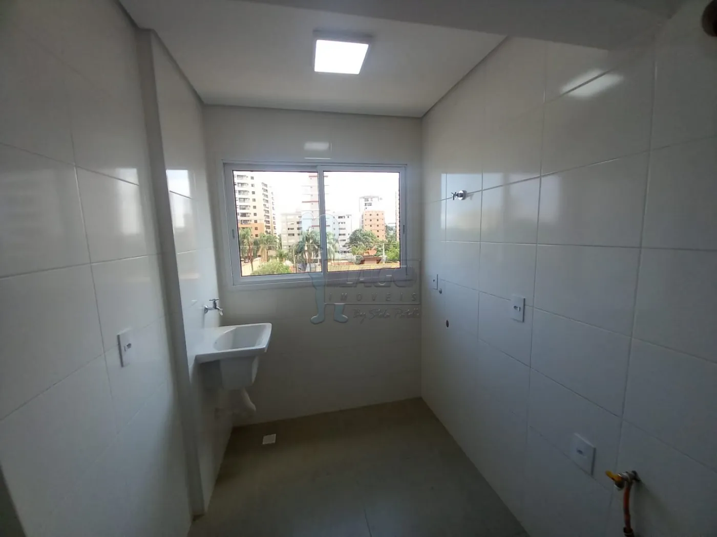 Alugar Apartamentos / Padrão em Ribeirão Preto R$ 1.700,00 - Foto 5