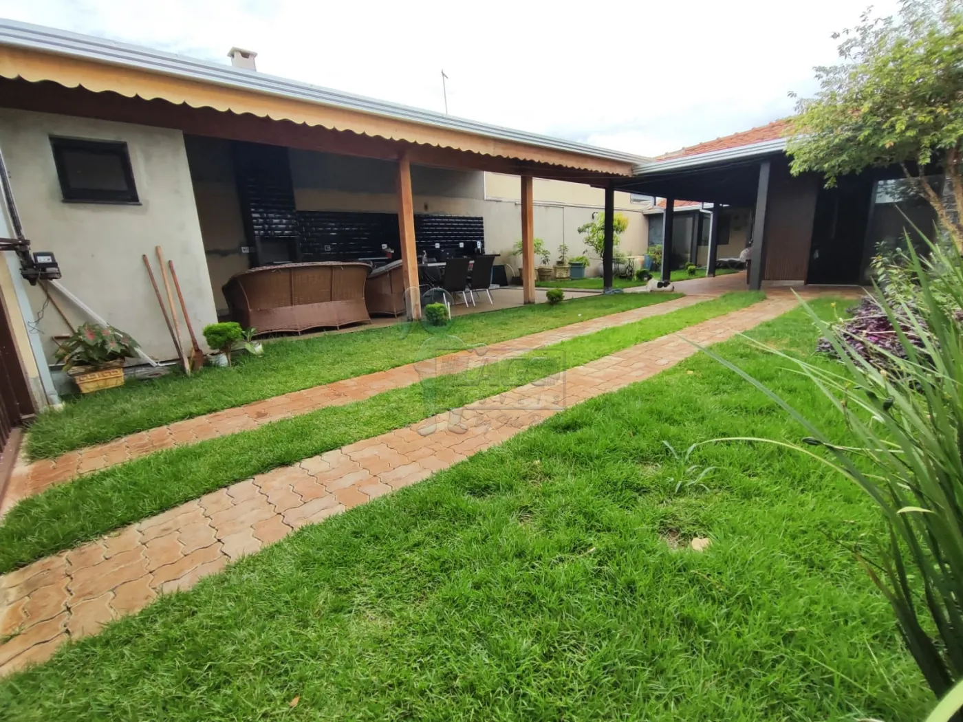 Comprar Casas / Padrão em Ribeirão Preto R$ 690.000,00 - Foto 4