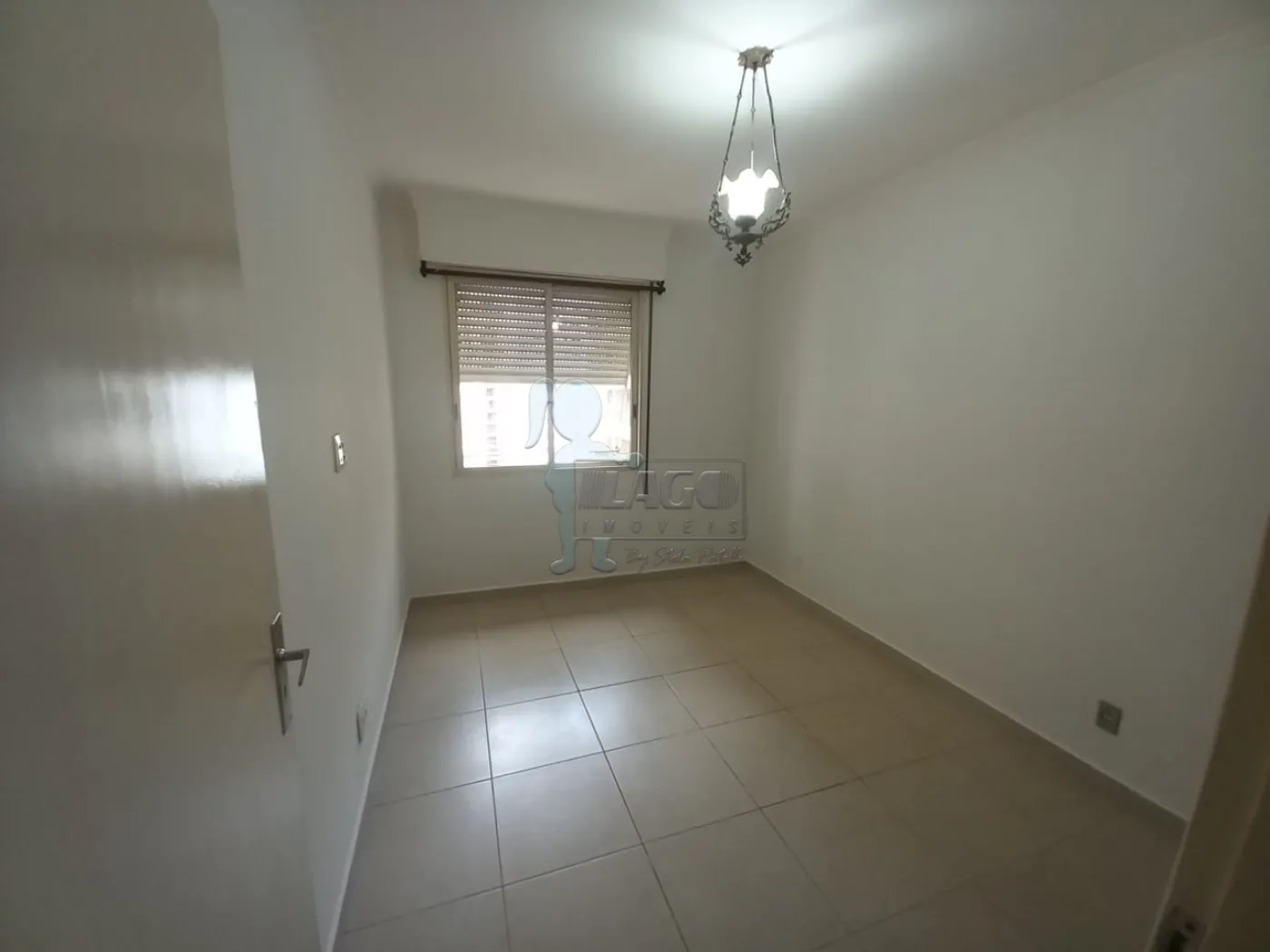 Alugar Apartamentos / Padrão em Ribeirão Preto R$ 1.300,00 - Foto 11