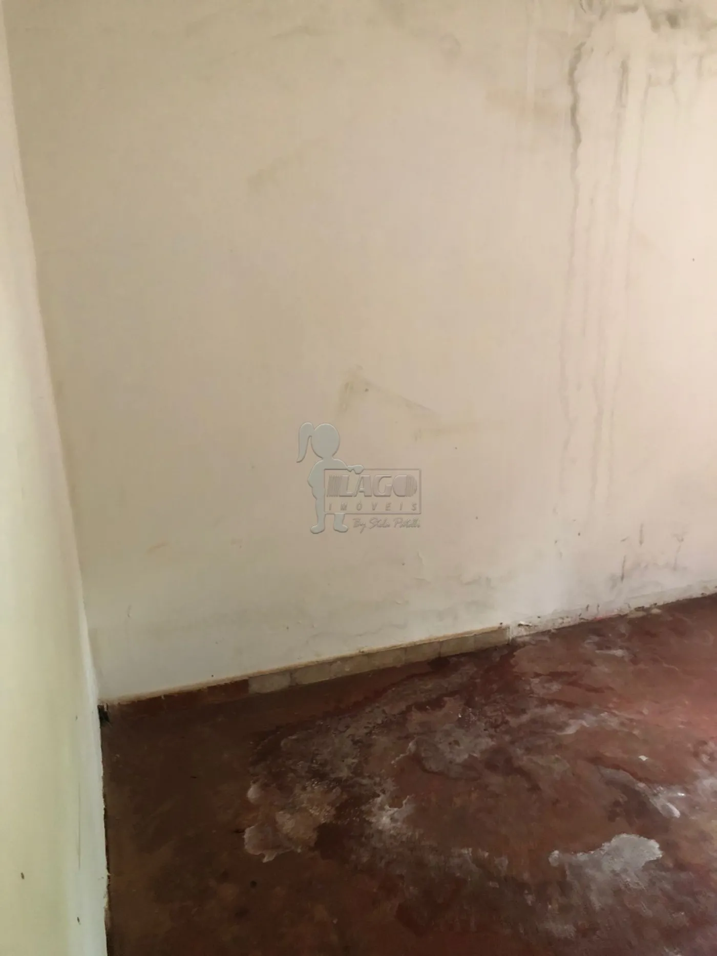 Comprar Casas / Padrão em Ribeirão Preto R$ 160.000,00 - Foto 4