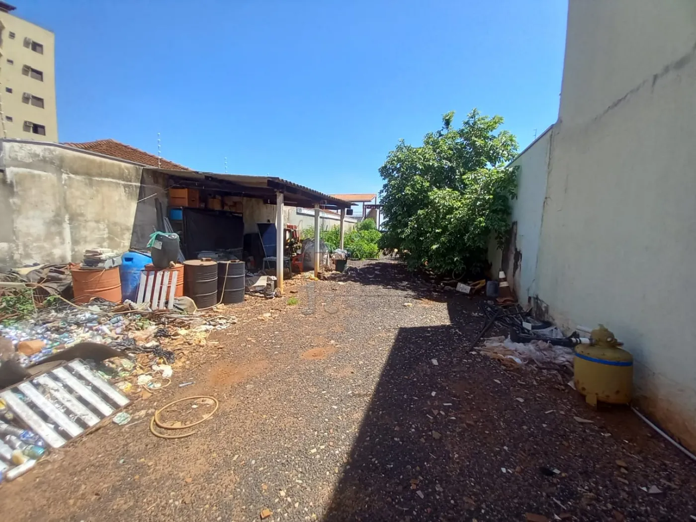 Comprar Terrenos / Padrão em Ribeirão Preto R$ 350.000,00 - Foto 3