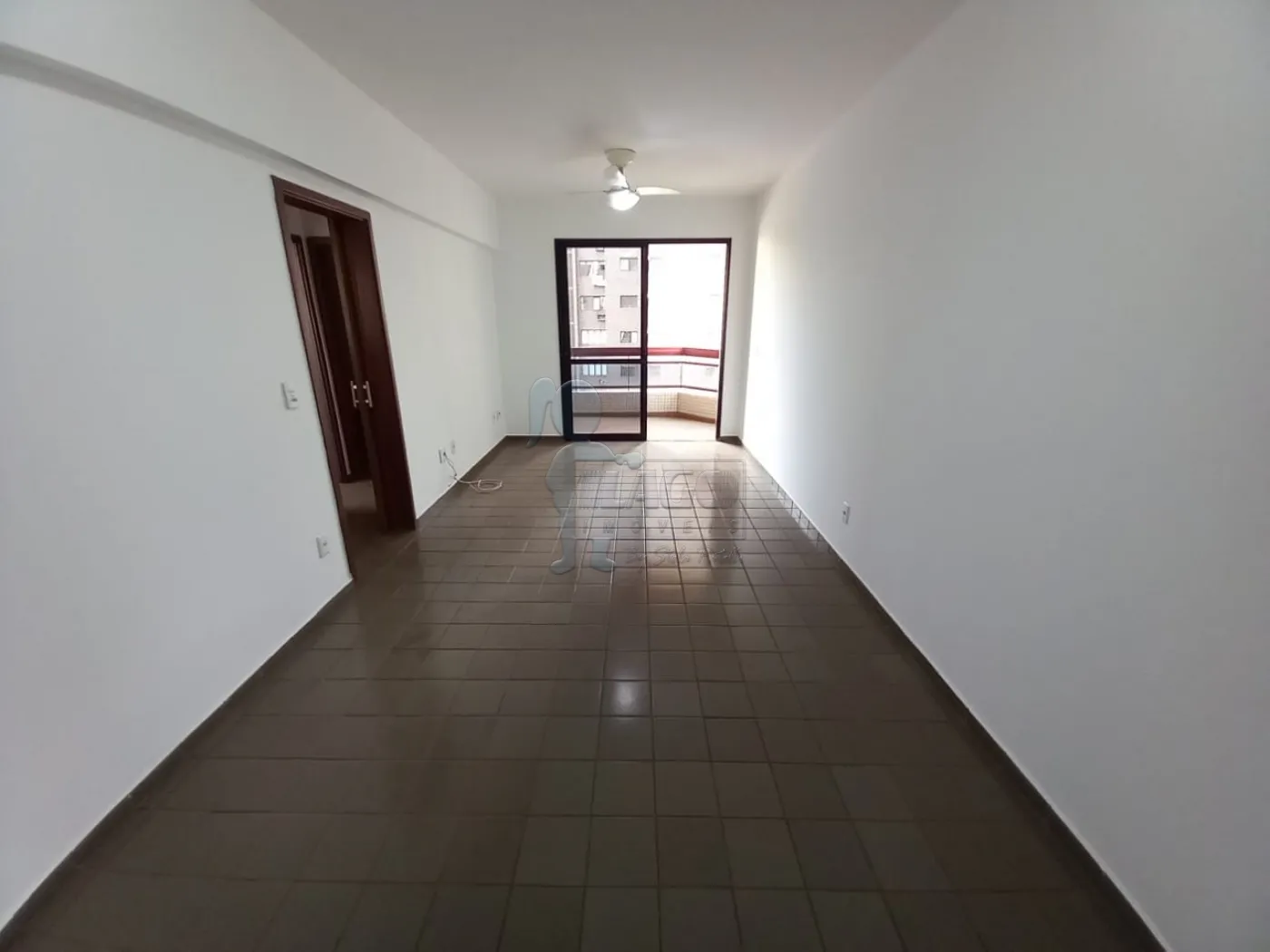 Alugar Apartamentos / Padrão em Ribeirão Preto R$ 1.380,00 - Foto 1