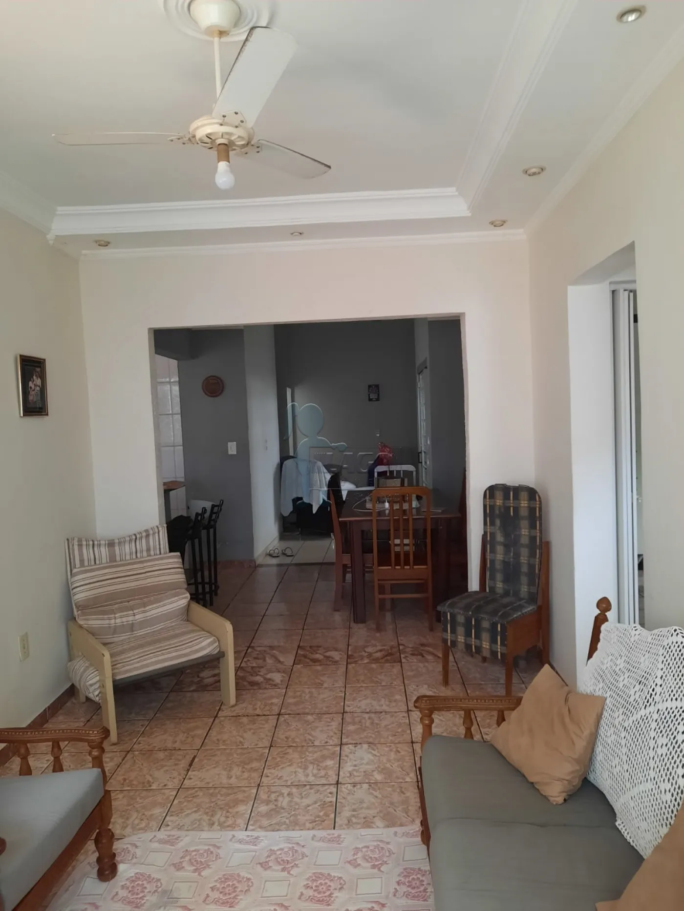 Comprar Casas / Padrão em Ribeirão Preto R$ 300.000,00 - Foto 2