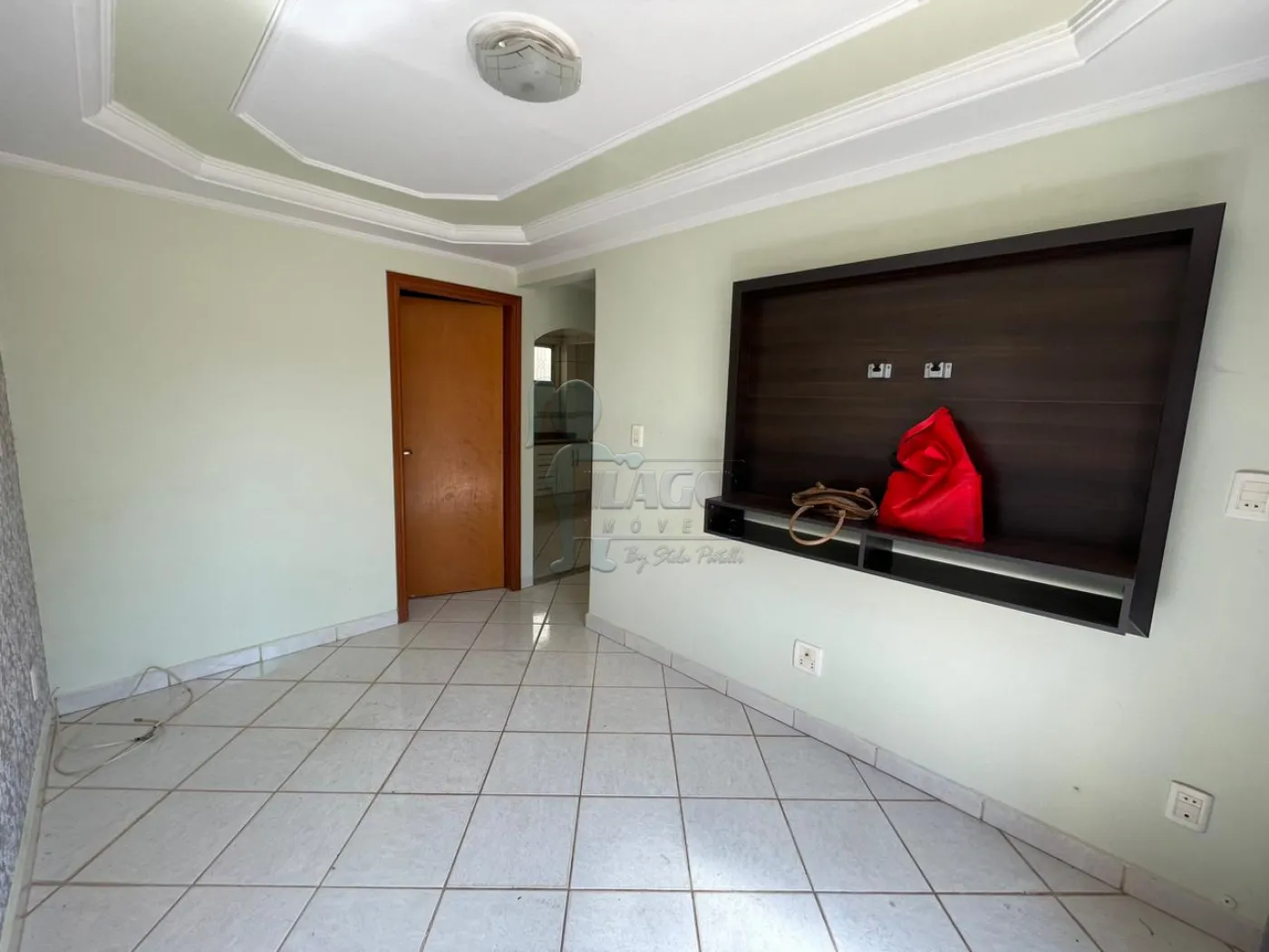 Comprar Apartamentos / Padrão em Ribeirão Preto R$ 175.000,00 - Foto 1