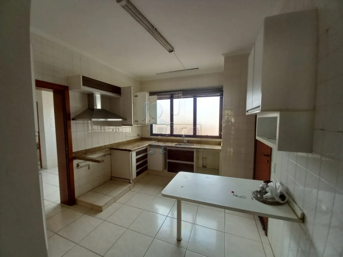 Alugar Apartamentos / Padrão em Ribeirão Preto R$ 2.700,00 - Foto 5