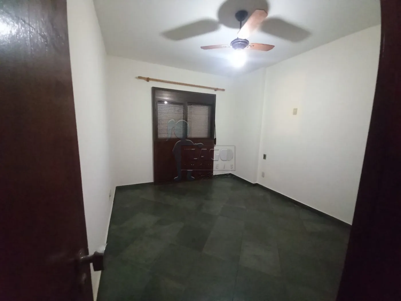 Alugar Apartamentos / Padrão em Ribeirão Preto R$ 1.800,00 - Foto 10