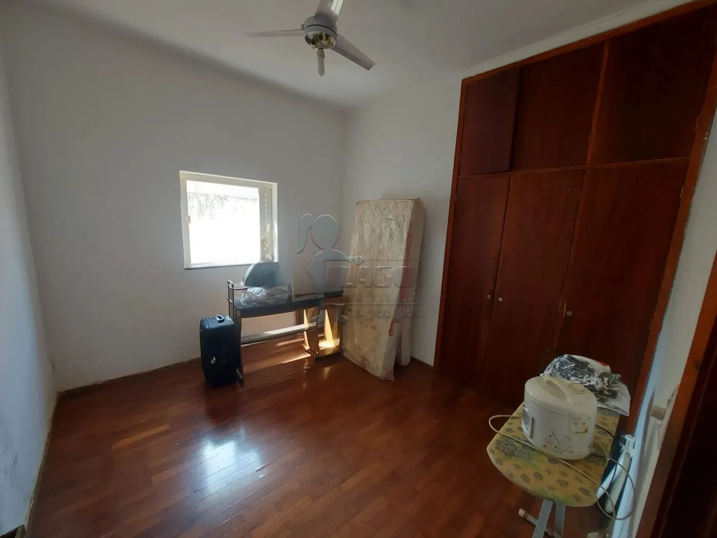 Comprar Casas / Padrão em Ribeirão Preto R$ 360.000,00 - Foto 1