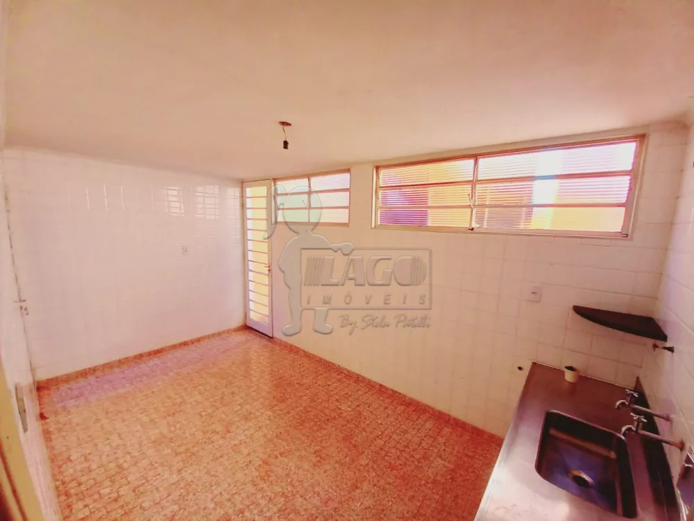 Alugar Casas / Padrão em Ribeirão Preto R$ 2.500,00 - Foto 4