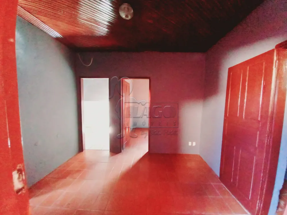 Alugar Casas / Padrão em Ribeirão Preto R$ 950,00 - Foto 2