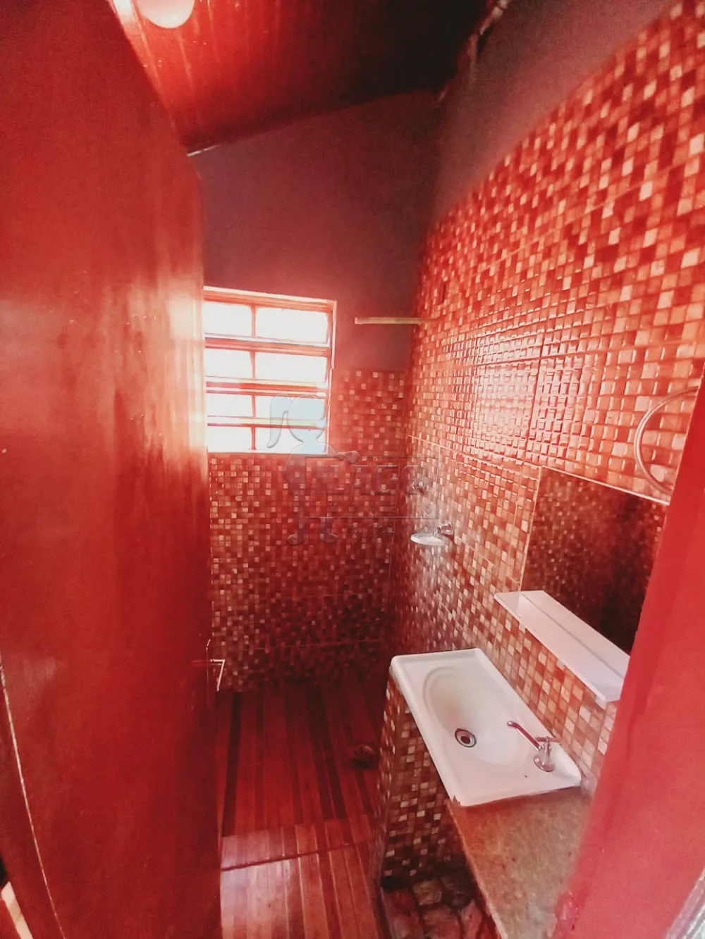 Alugar Casas / Padrão em Ribeirão Preto R$ 950,00 - Foto 14