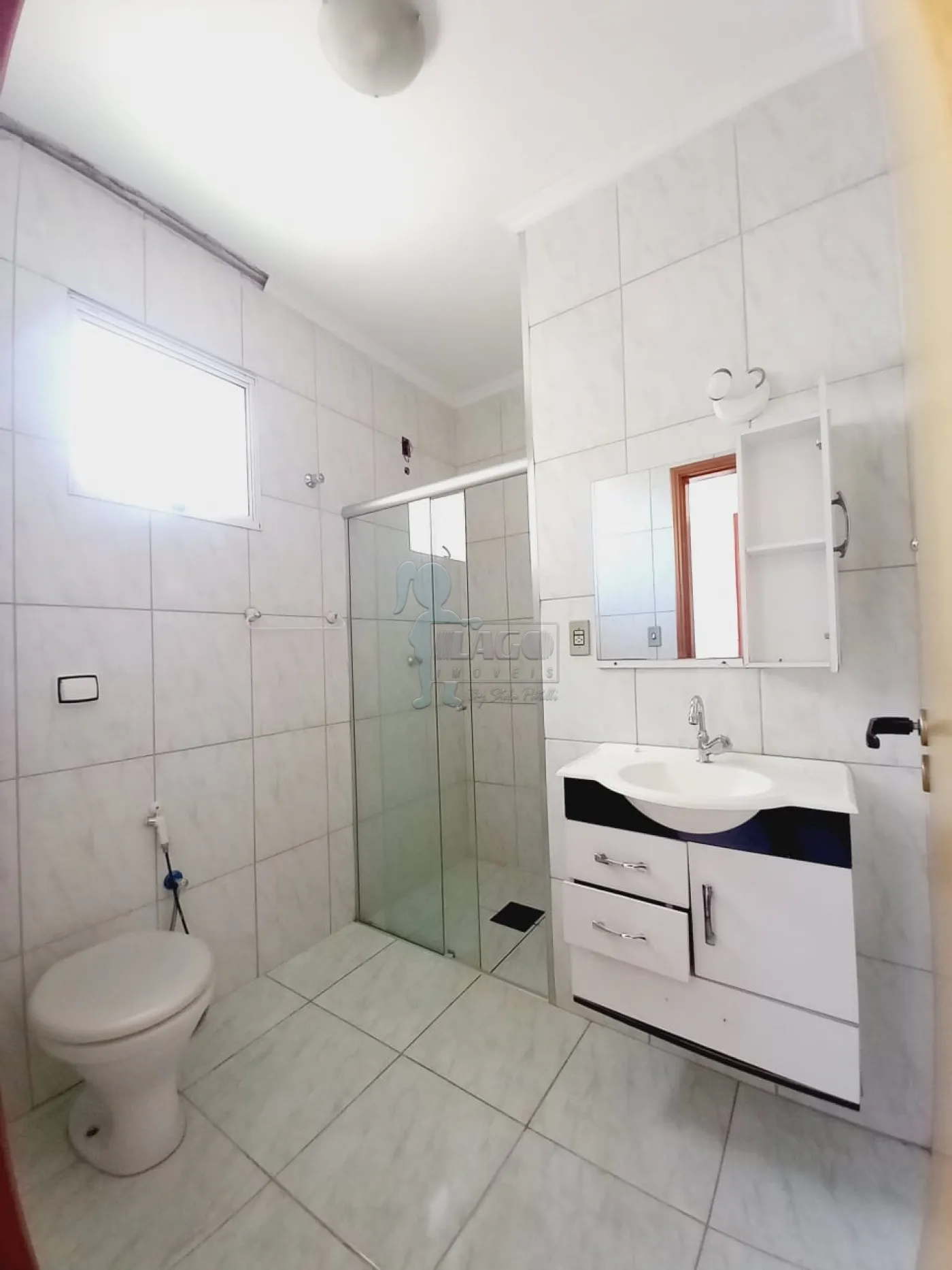 Alugar Casas / Padrão em Ribeirão Preto R$ 2.300,00 - Foto 6