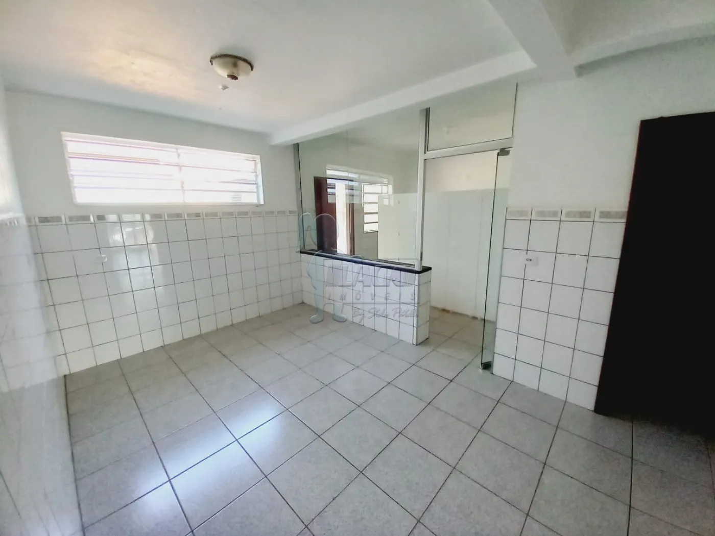 Alugar Casas / Padrão em Ribeirão Preto R$ 2.300,00 - Foto 14