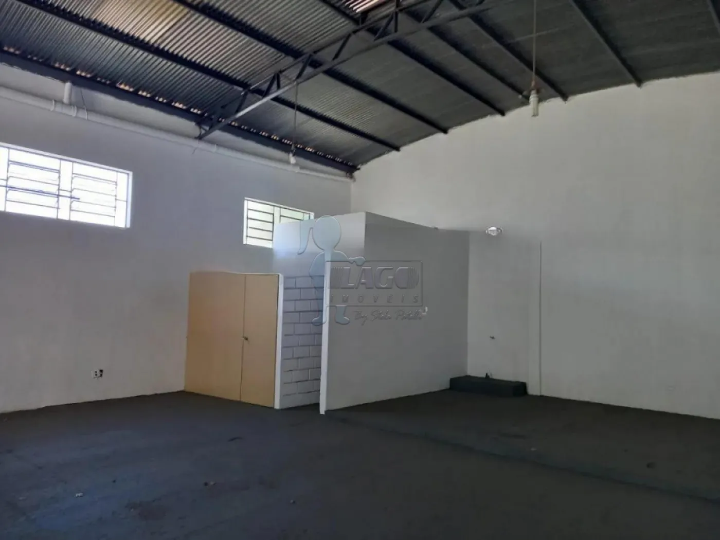 Alugar Comercial / Salão/Galpão/Armazém em Ribeirão Preto R$ 4.000,00 - Foto 2